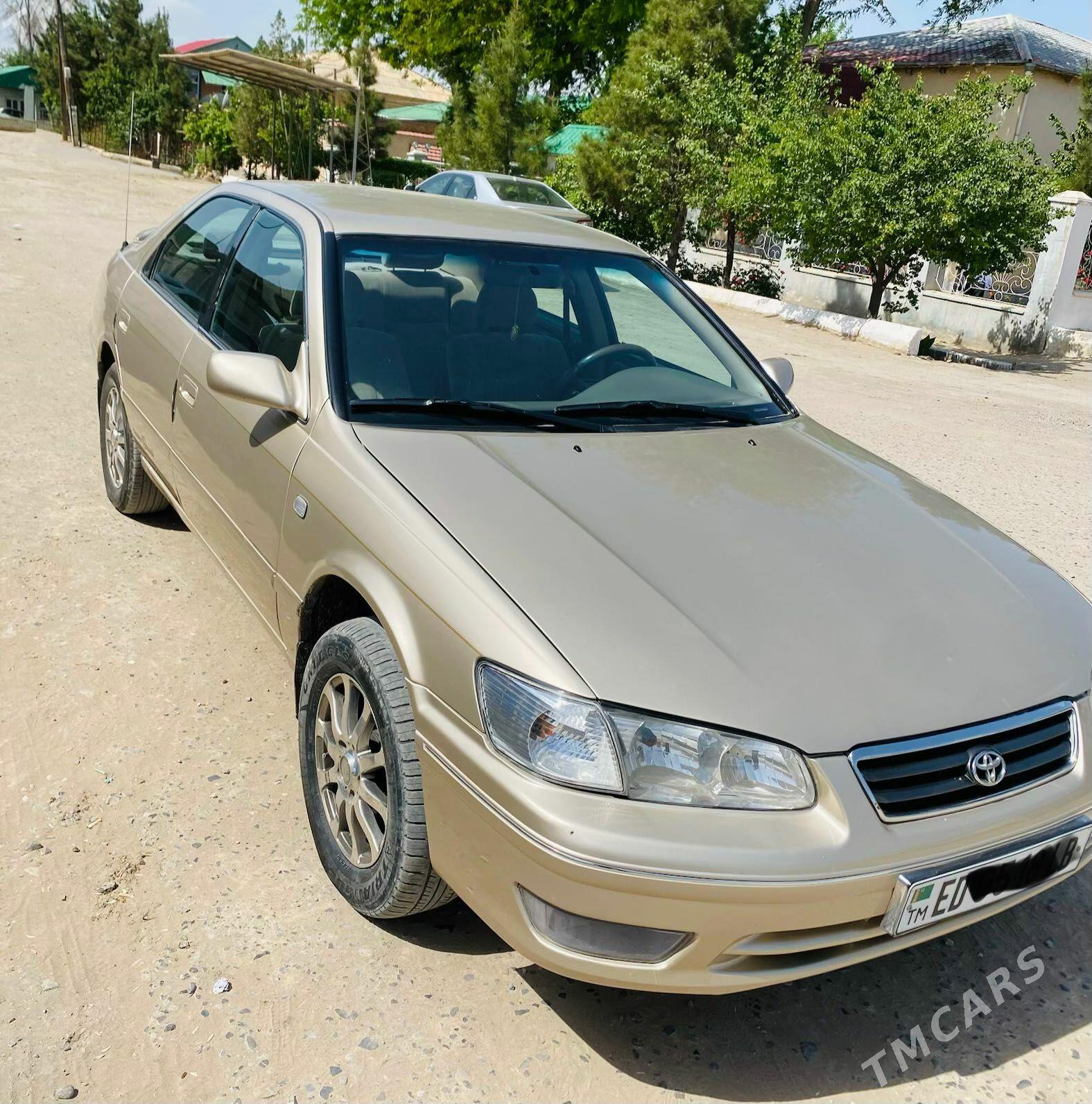 Toyota Camry 2001 - 158 000 TMT - Керки - img 1
