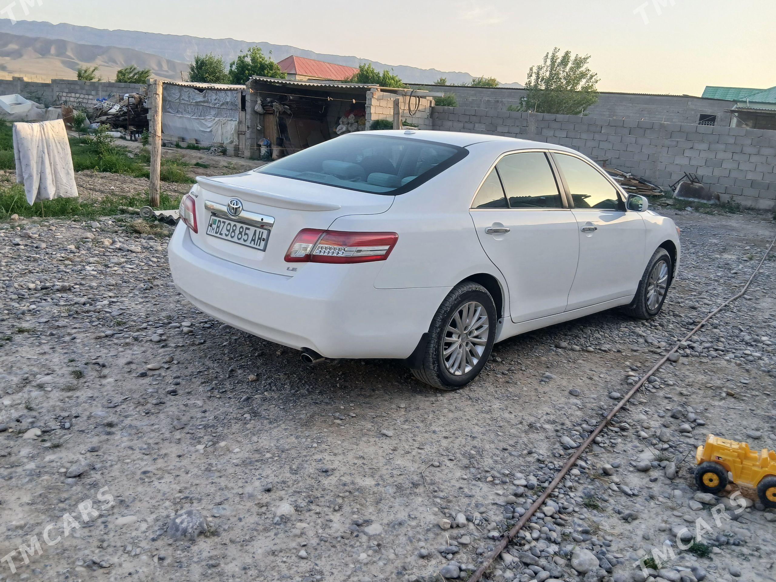 Toyota Camry 2009 - 220 000 TMT - Теджен - img 1