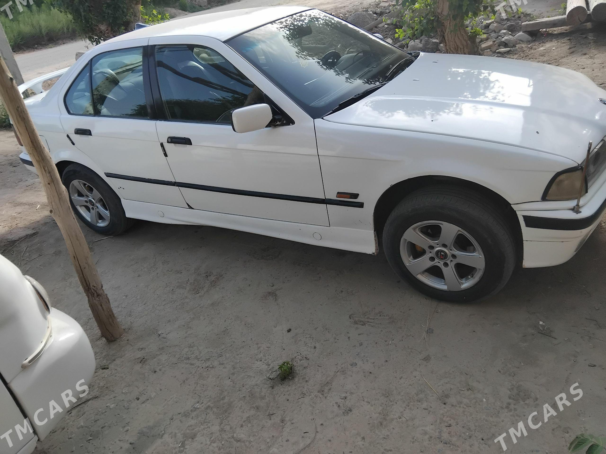 BMW 3 Series 1996 - 70 000 TMT - Дянев - img 1