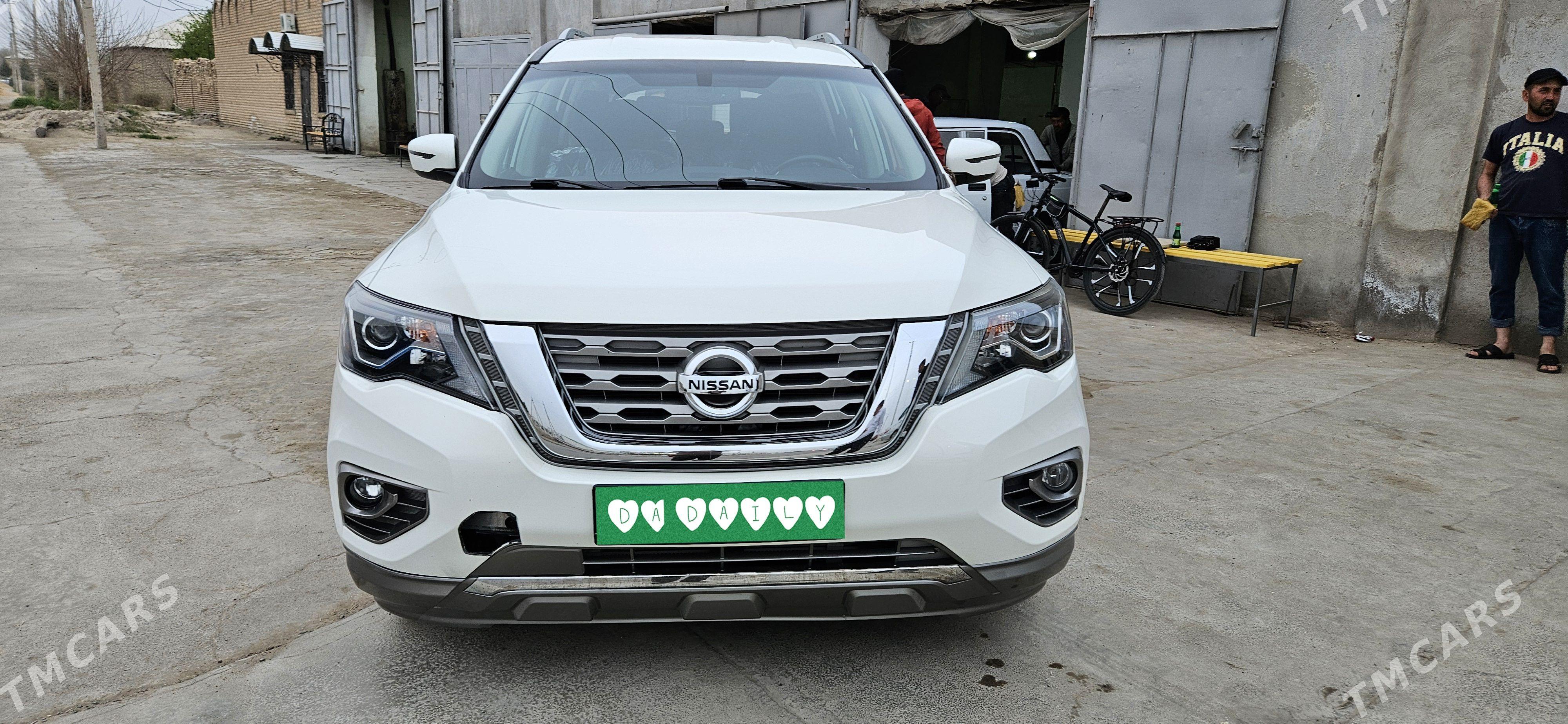 Nissan Pathfinder 2020 - 330 000 TMT - Baýramaly - img 1