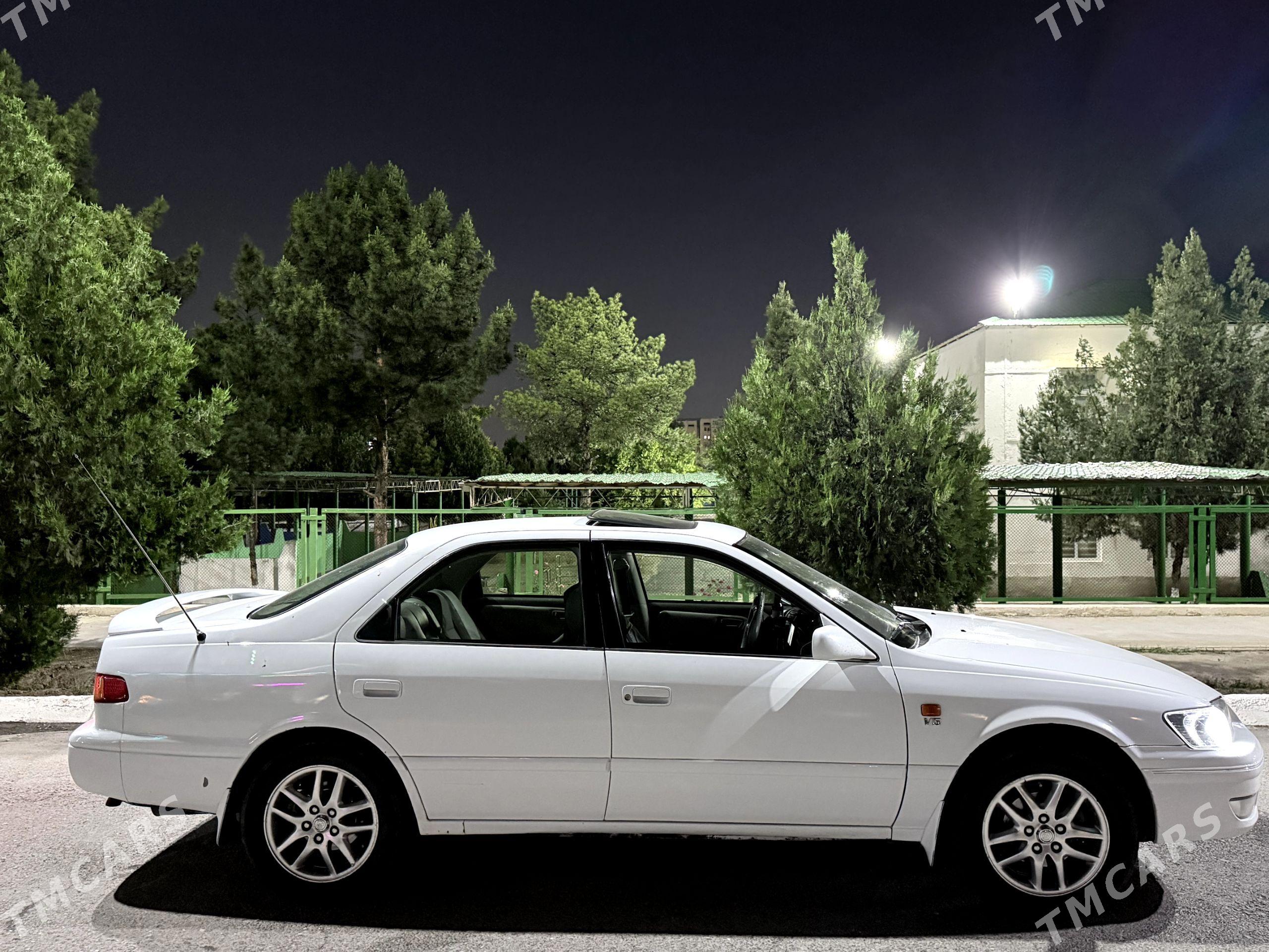 Toyota Camry 1998 - 180 000 TMT - Sarahs - img 1