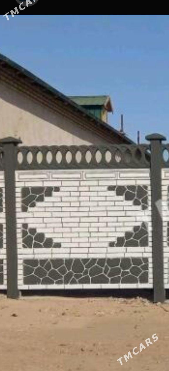 beton zabor - Sakarçäge - img 1