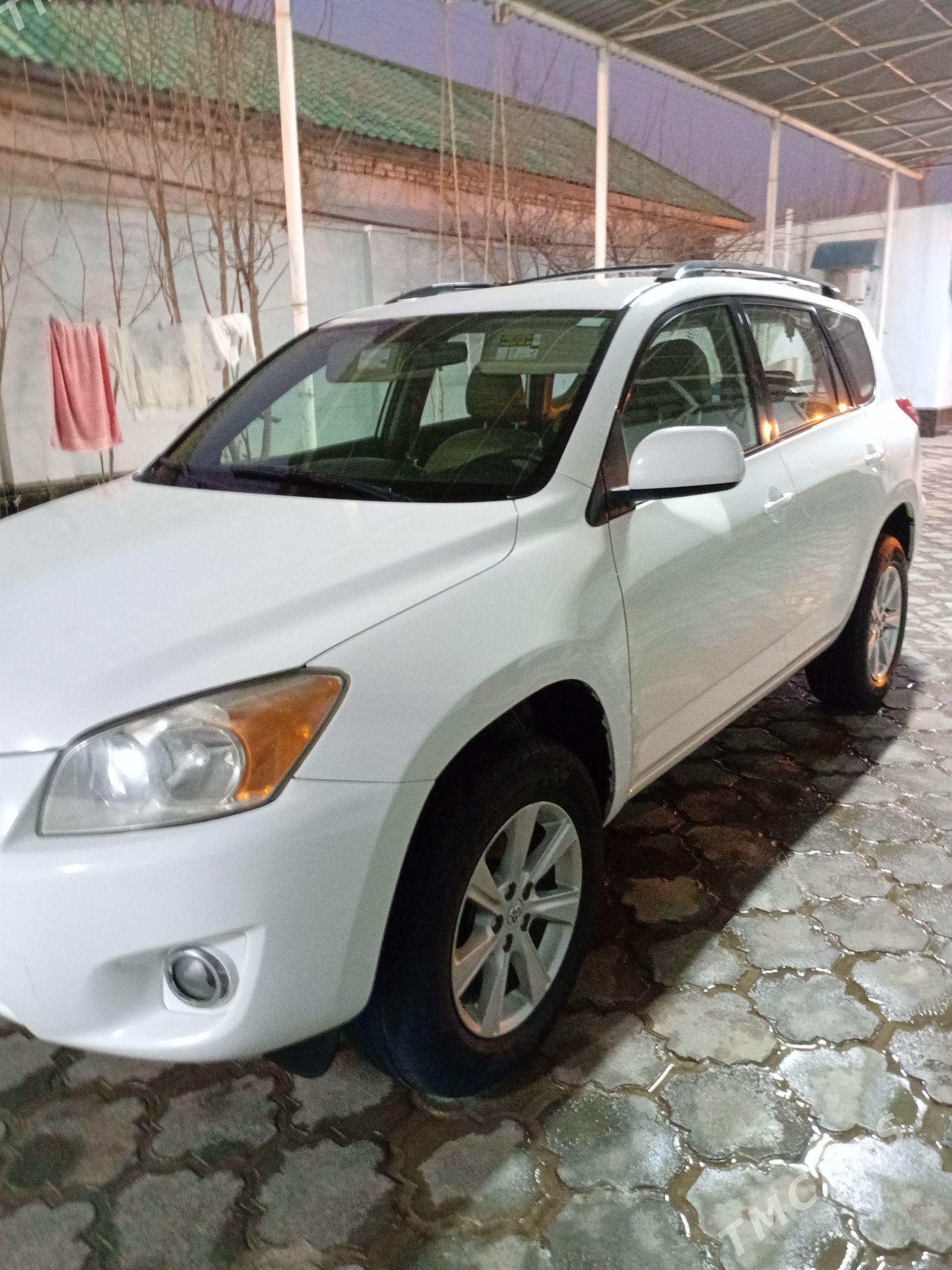 Toyota RAV4 2010 - 230 000 TMT - Tejen - img 1
