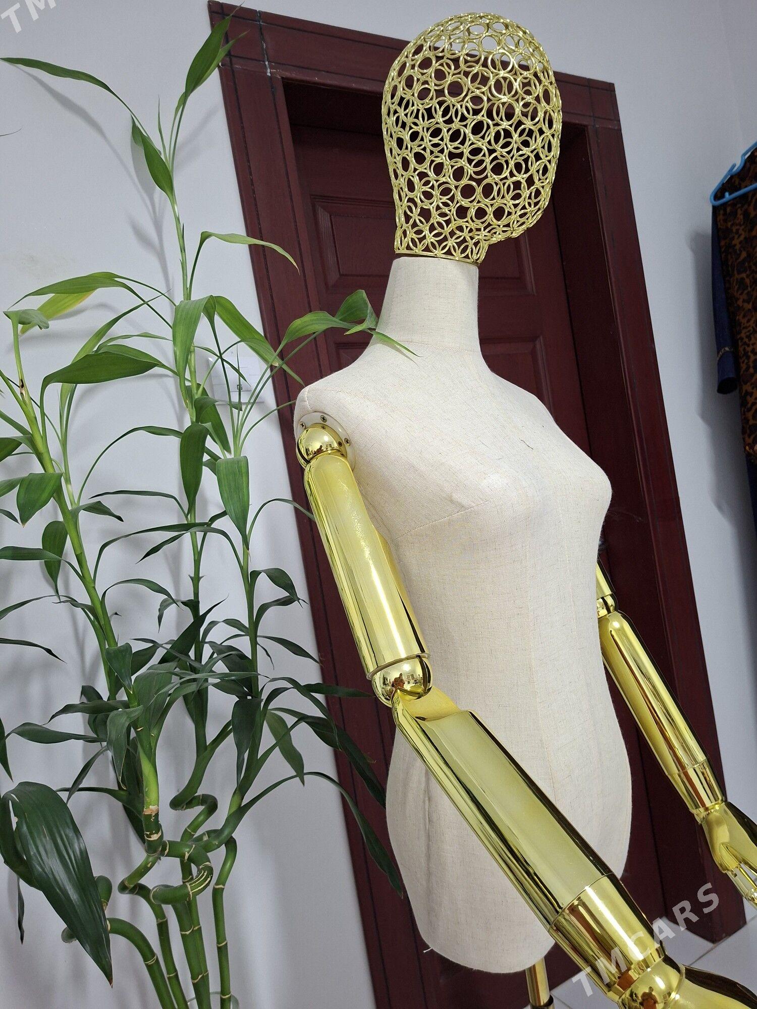 Elli maniken - Aşgabat - img 1