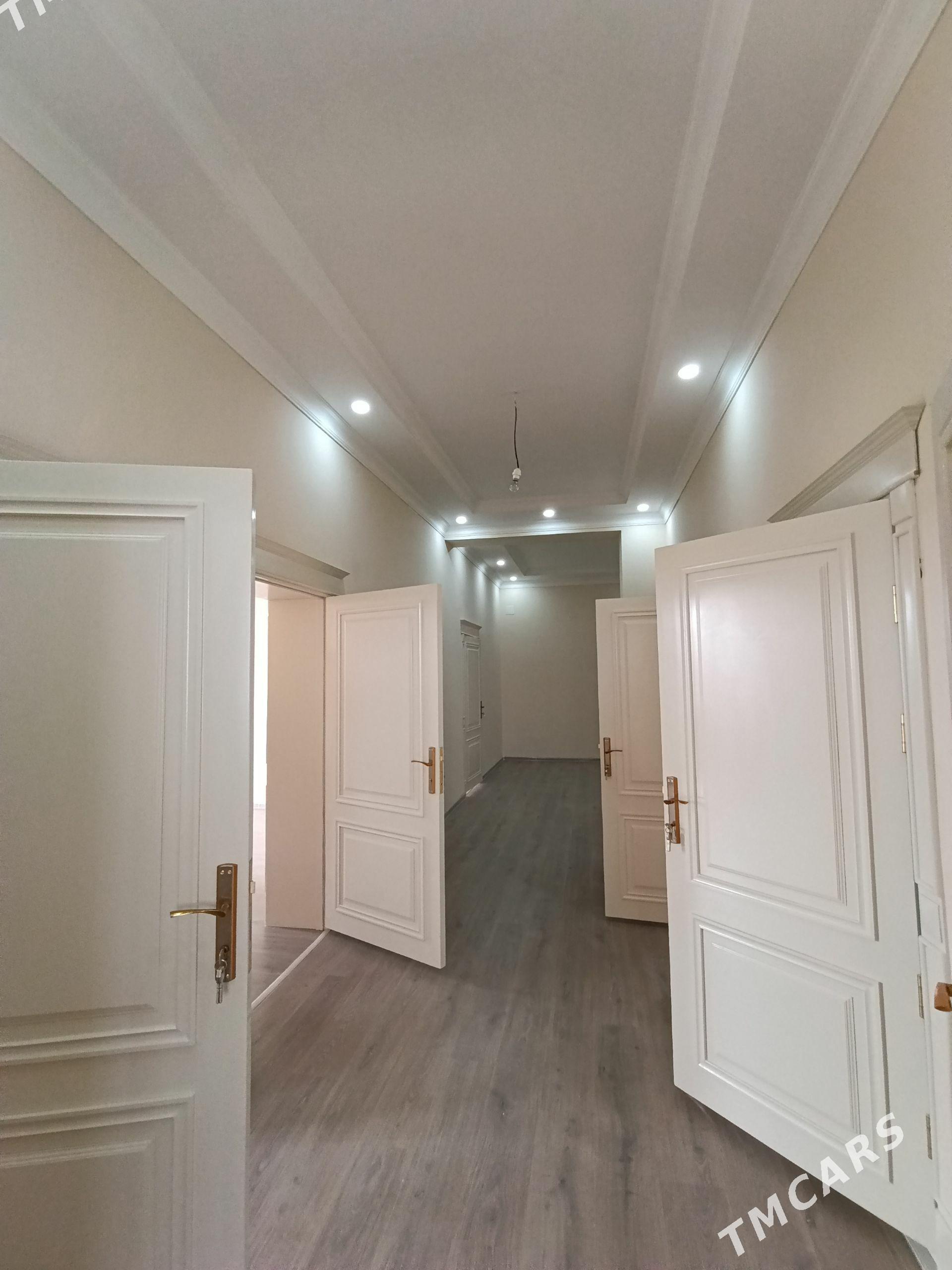 Элитка 1нжи этаж 3комнат 147м² - Daşoguz - img 1