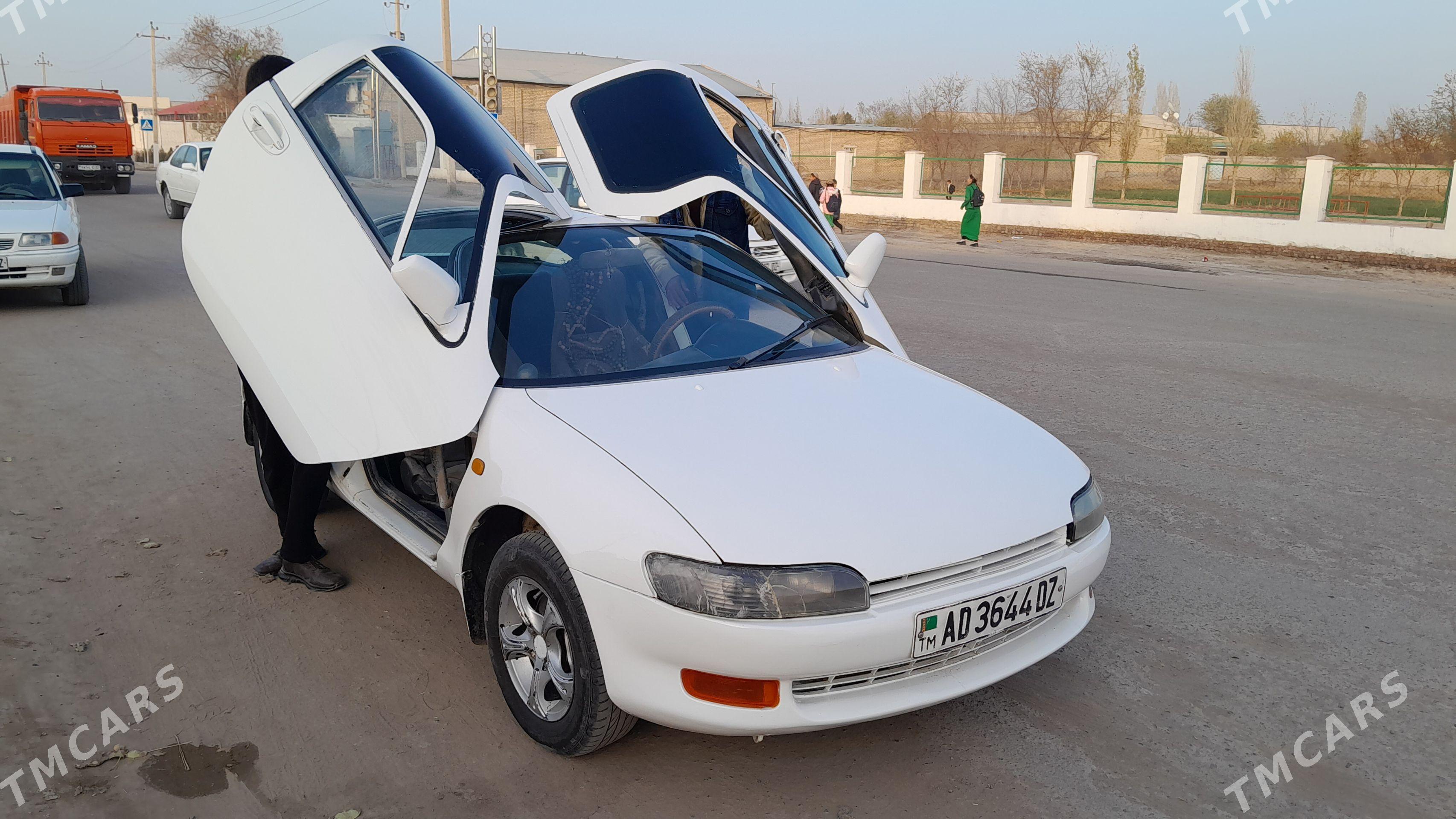 Toyota Corolla 1990 - 25 000 TMT - Köneürgenç - img 1