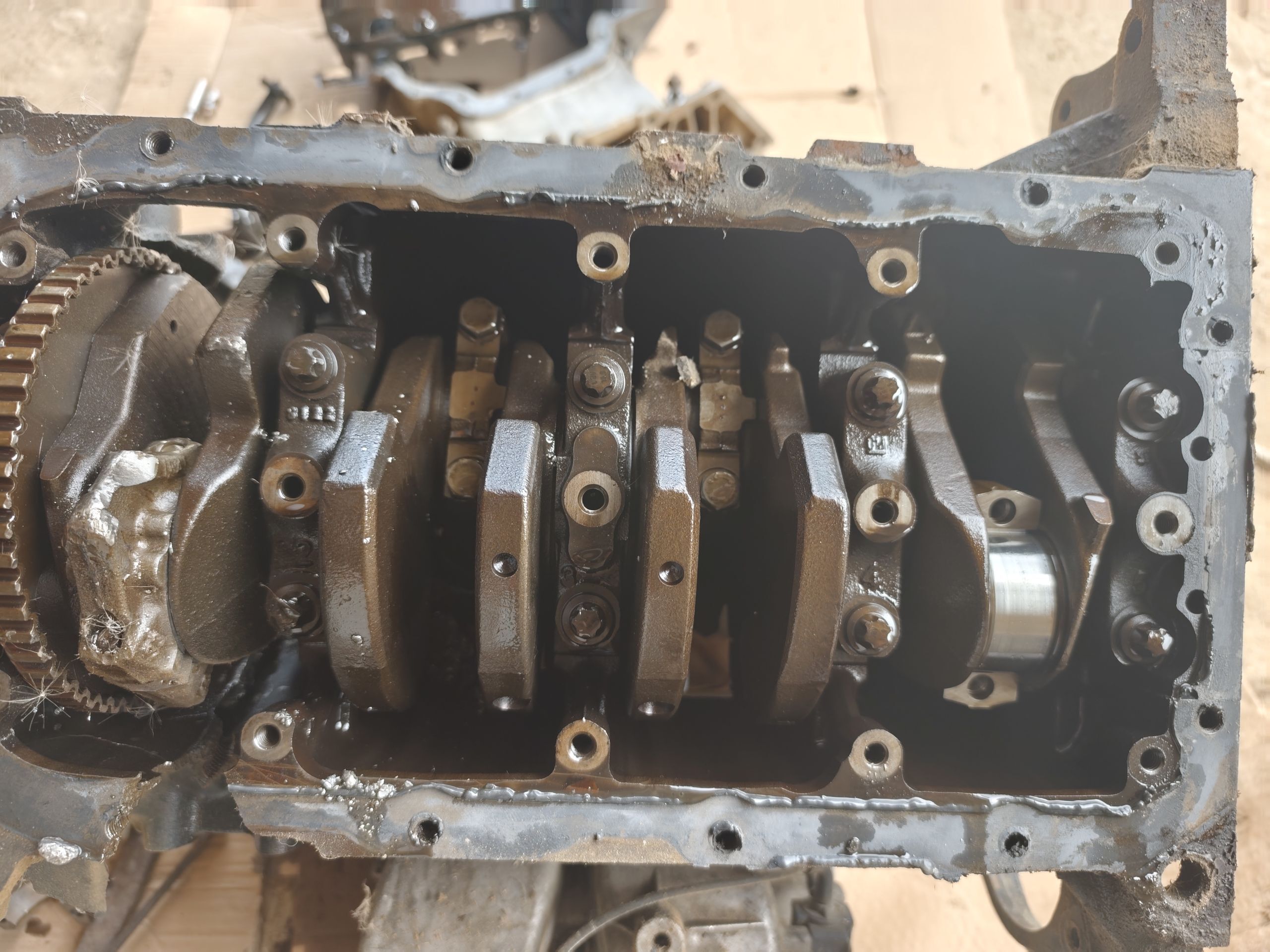 mator kerpiç 1.8 Opel Astra j 1 000 TMT - 30 mkr - img 1