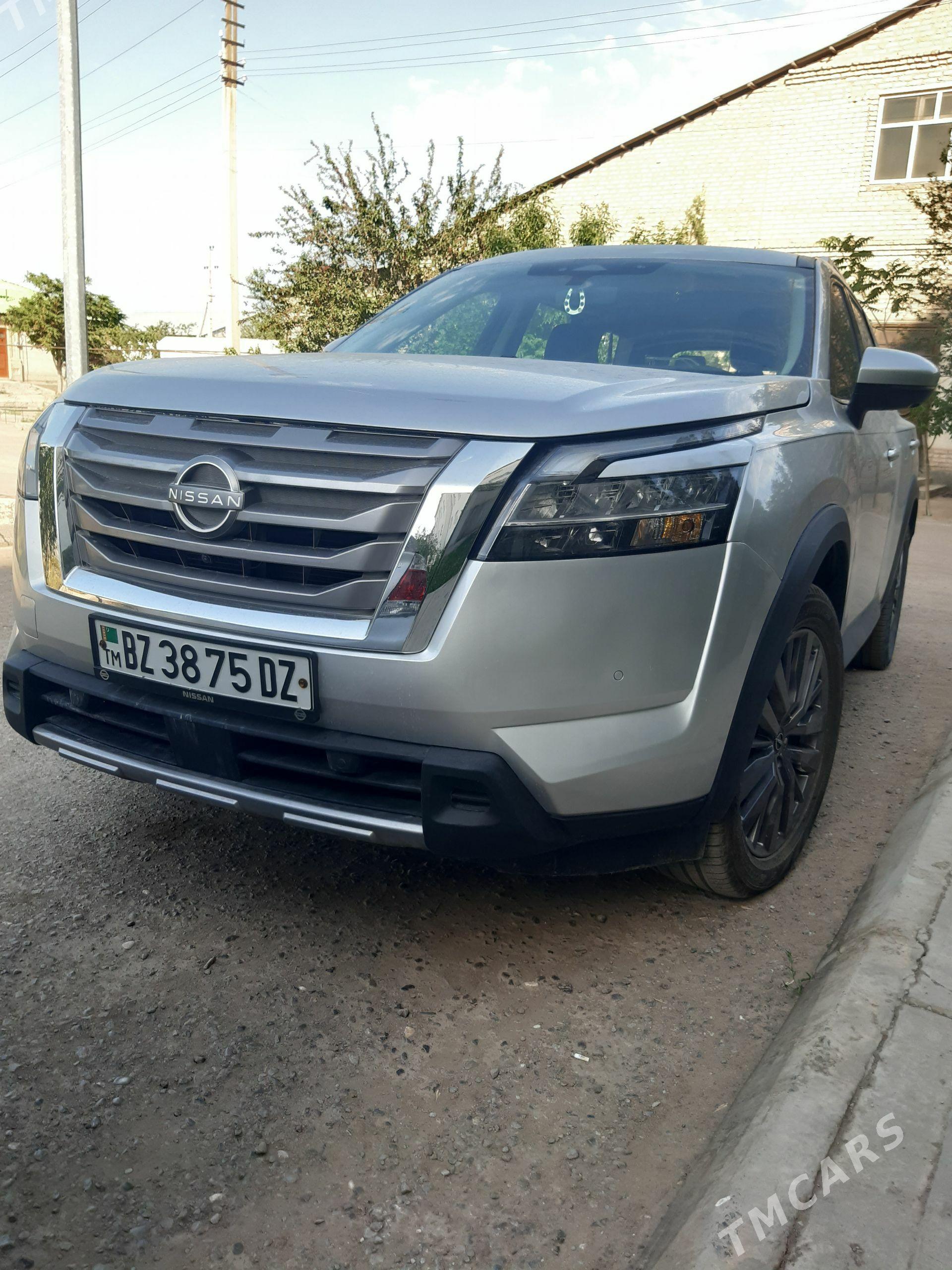 Nissan Pathfinder 2022 - 490 000 TMT - Дашогуз - img 1