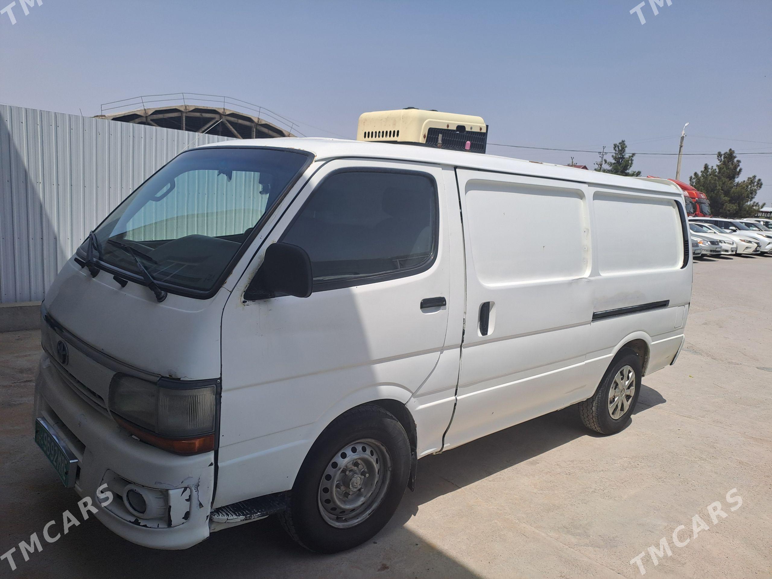 Toyota Hiace 1999 - 100 000 TMT - Мары - img 1