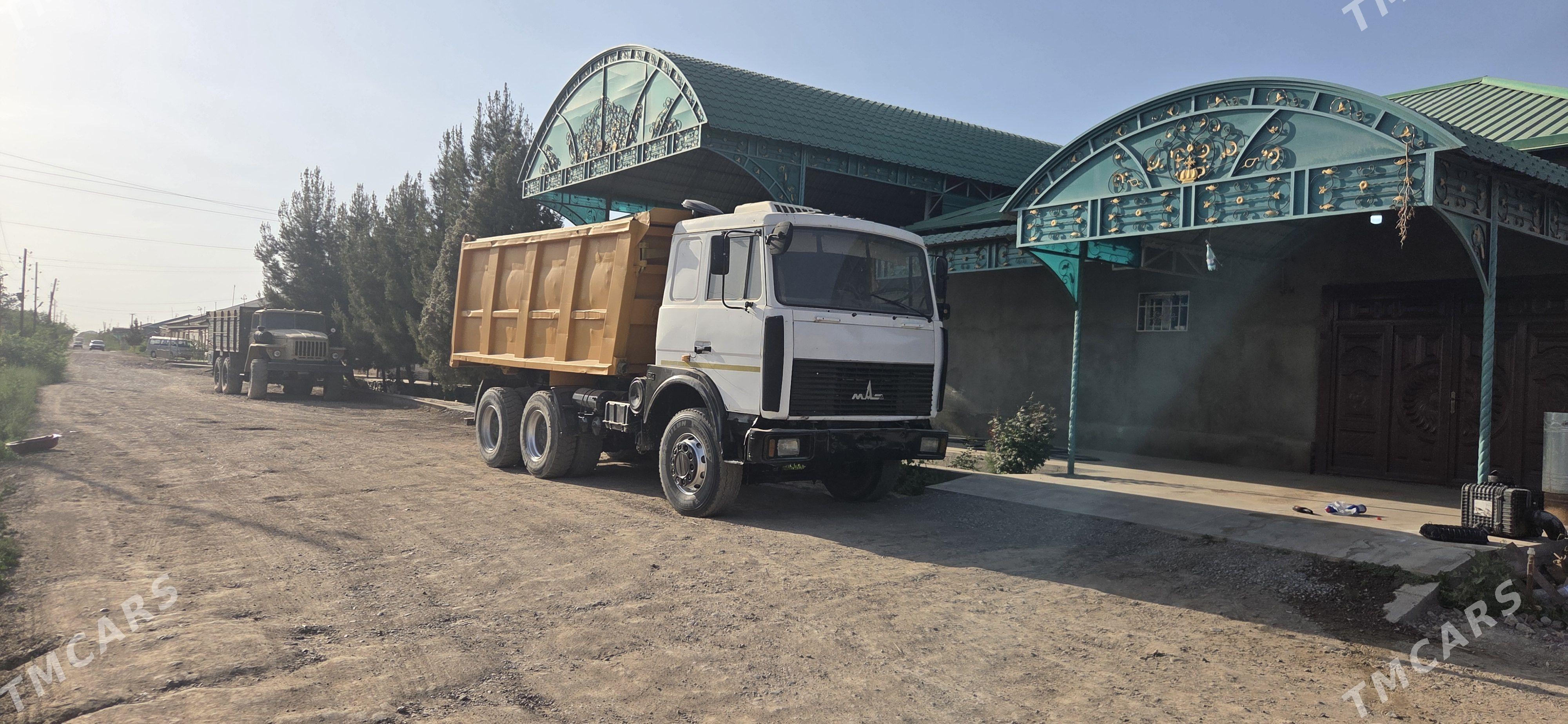 Maz Samosval 2014 - 500 000 TMT - Şabat etr. - img 1