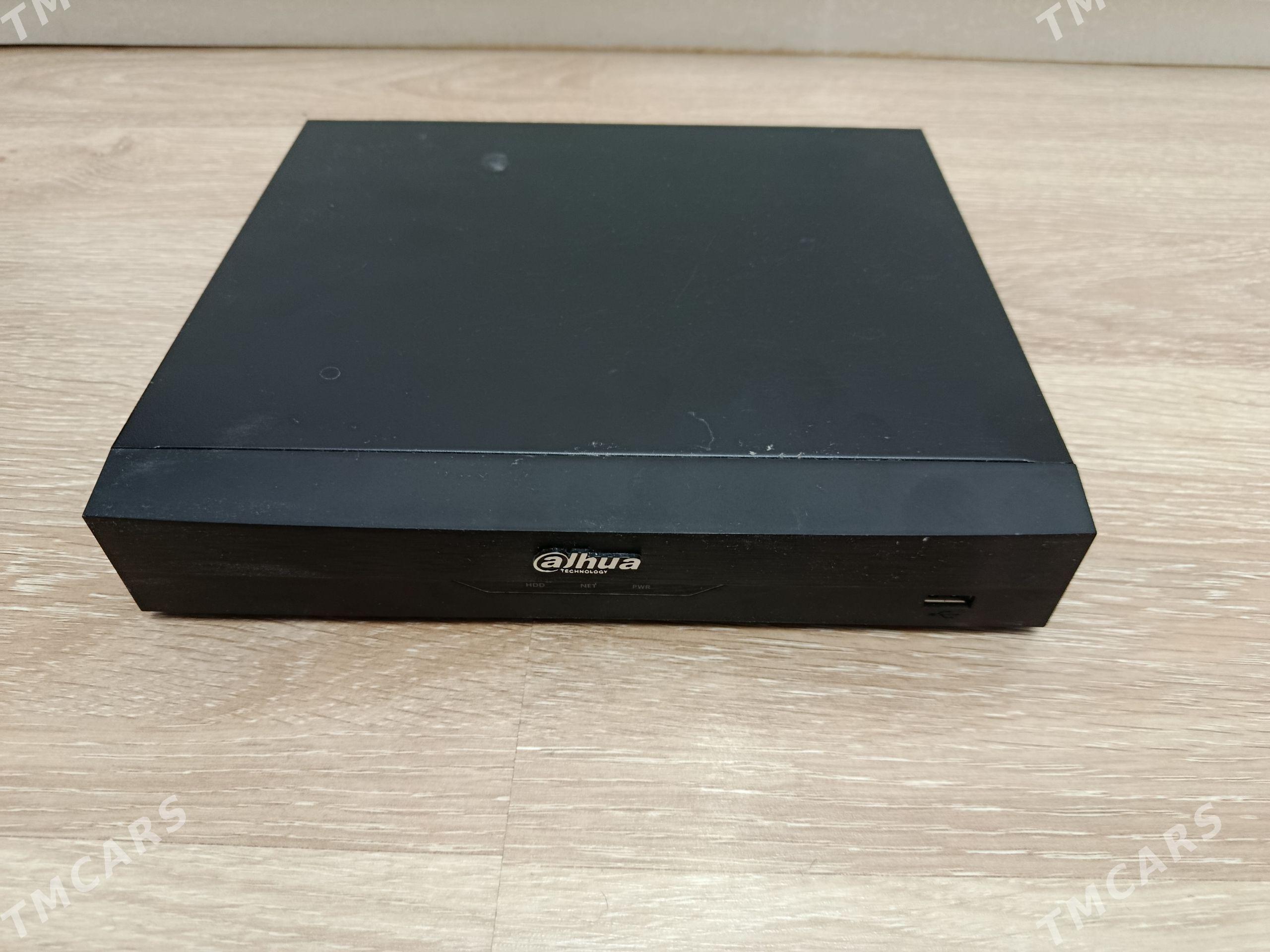 DH-XVR5104HS-l3 Dahua XVR - Parahat 7 - img 1