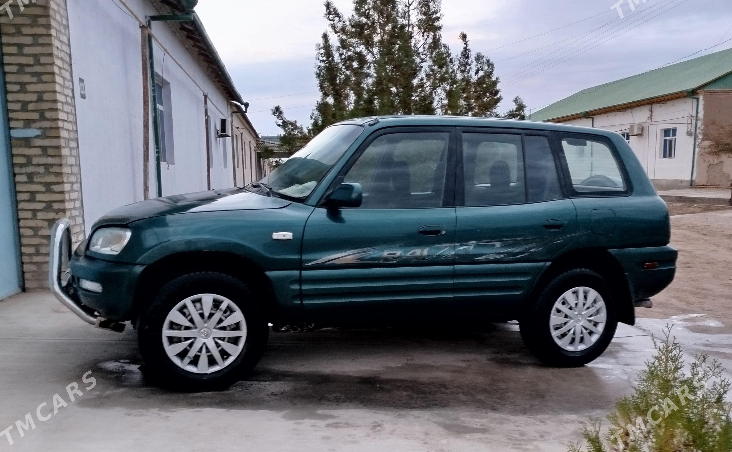 Toyota RAV4 1997 - 100 000 TMT - Акдепе - img 1