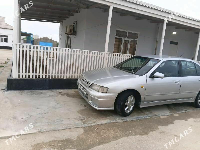 Nissan Primera 1995 - 22 000 TMT - Esenguly - img 1