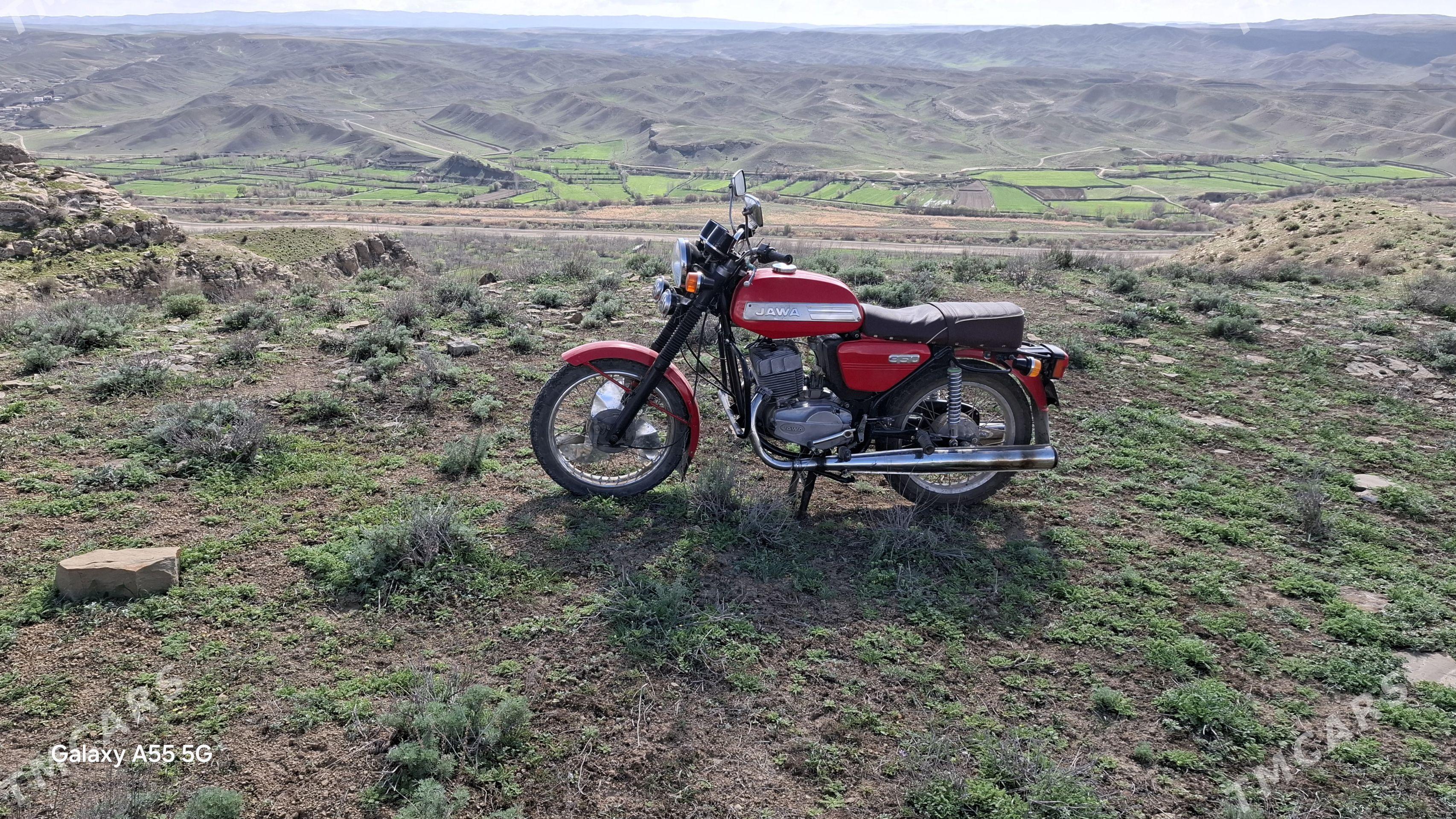 Jawa 300 1986 - 18 000 TMT - Бахарден - img 1