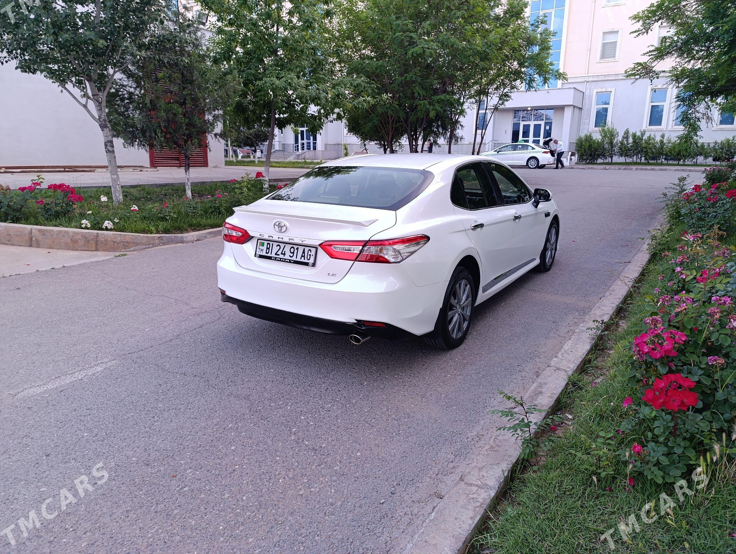 Toyota Camry 2019 - 248 000 TMT - Ашхабад - img 1