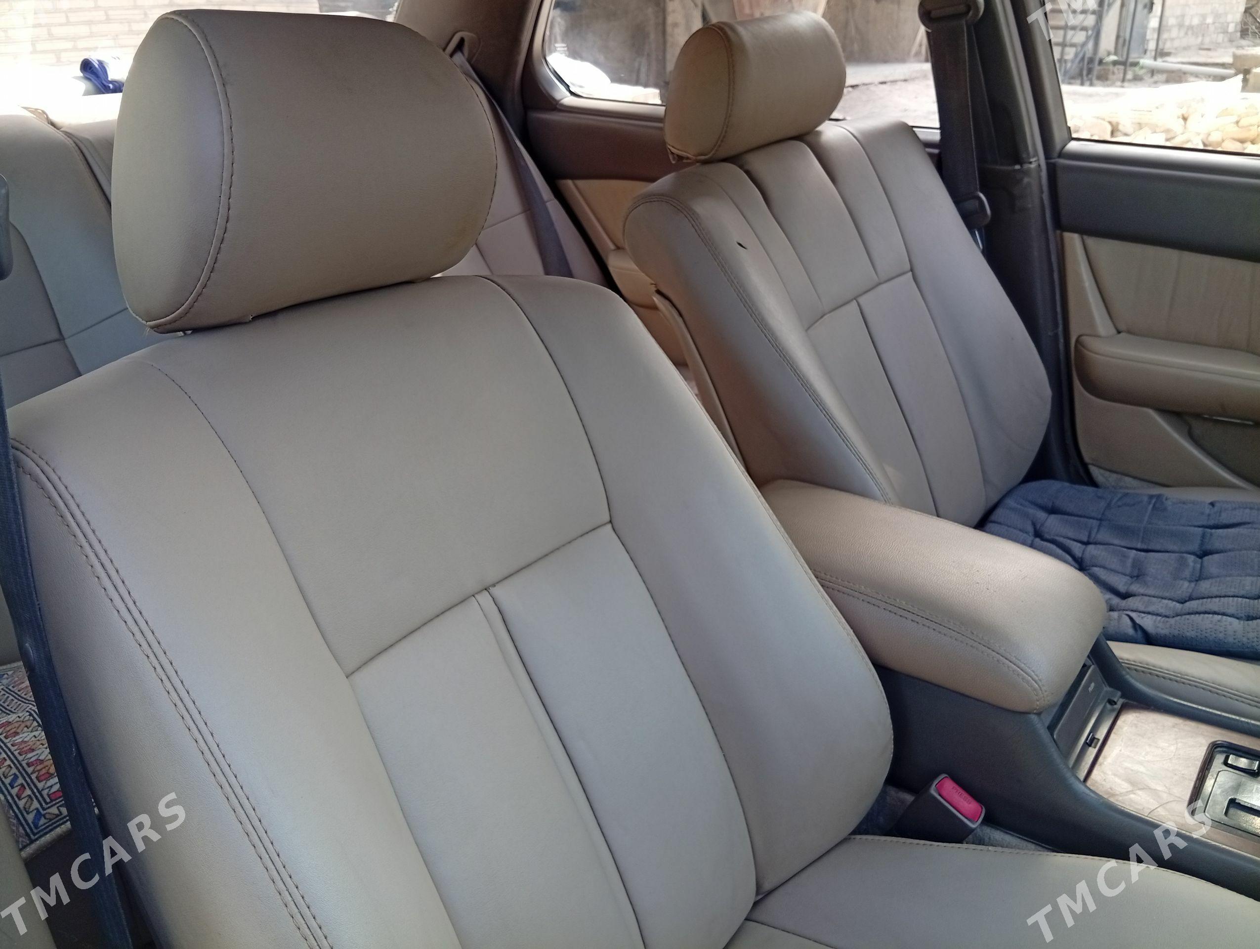 Lexus LS 400 1991 - 60 000 TMT - Mary - img 1