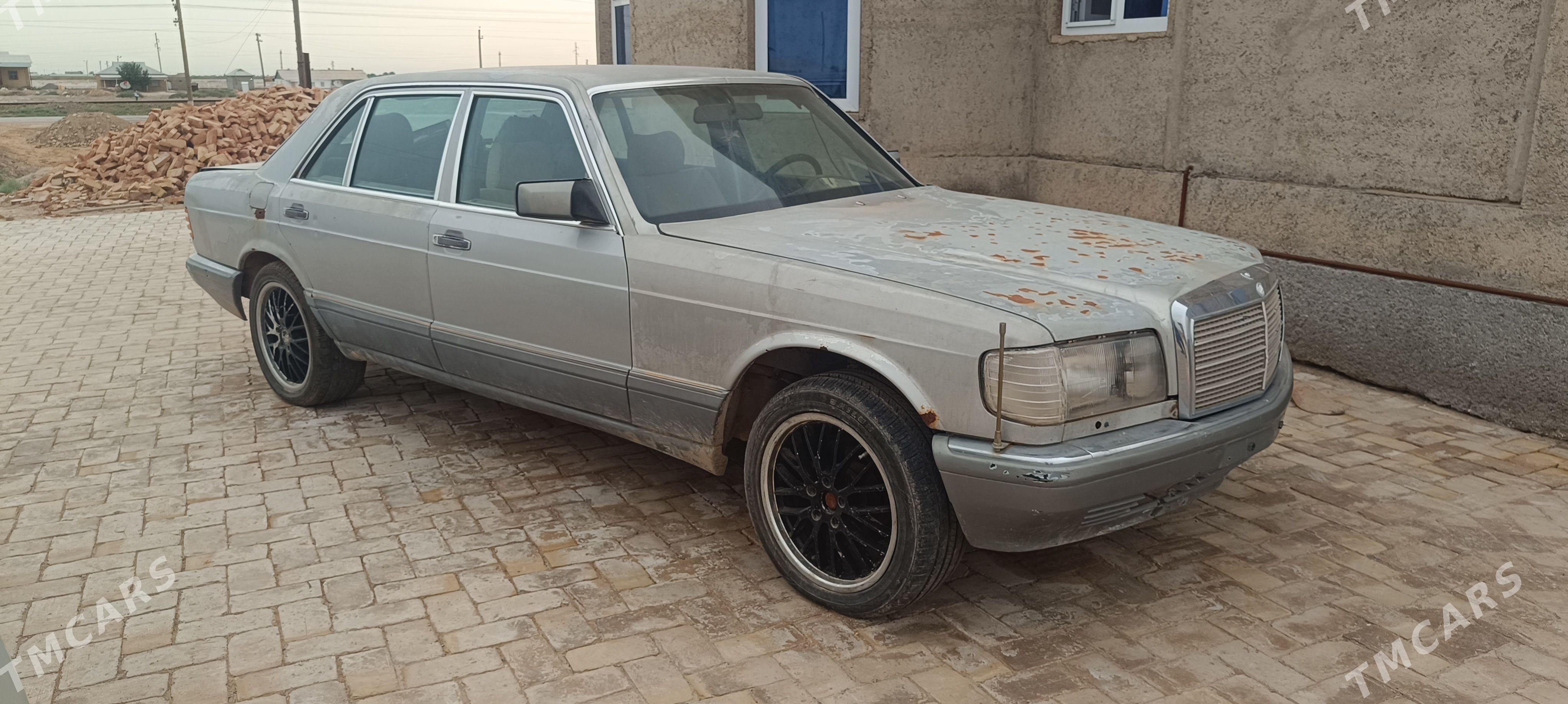 Mercedes-Benz 500SL 1986 - 18 000 TMT - Ýolöten - img 1
