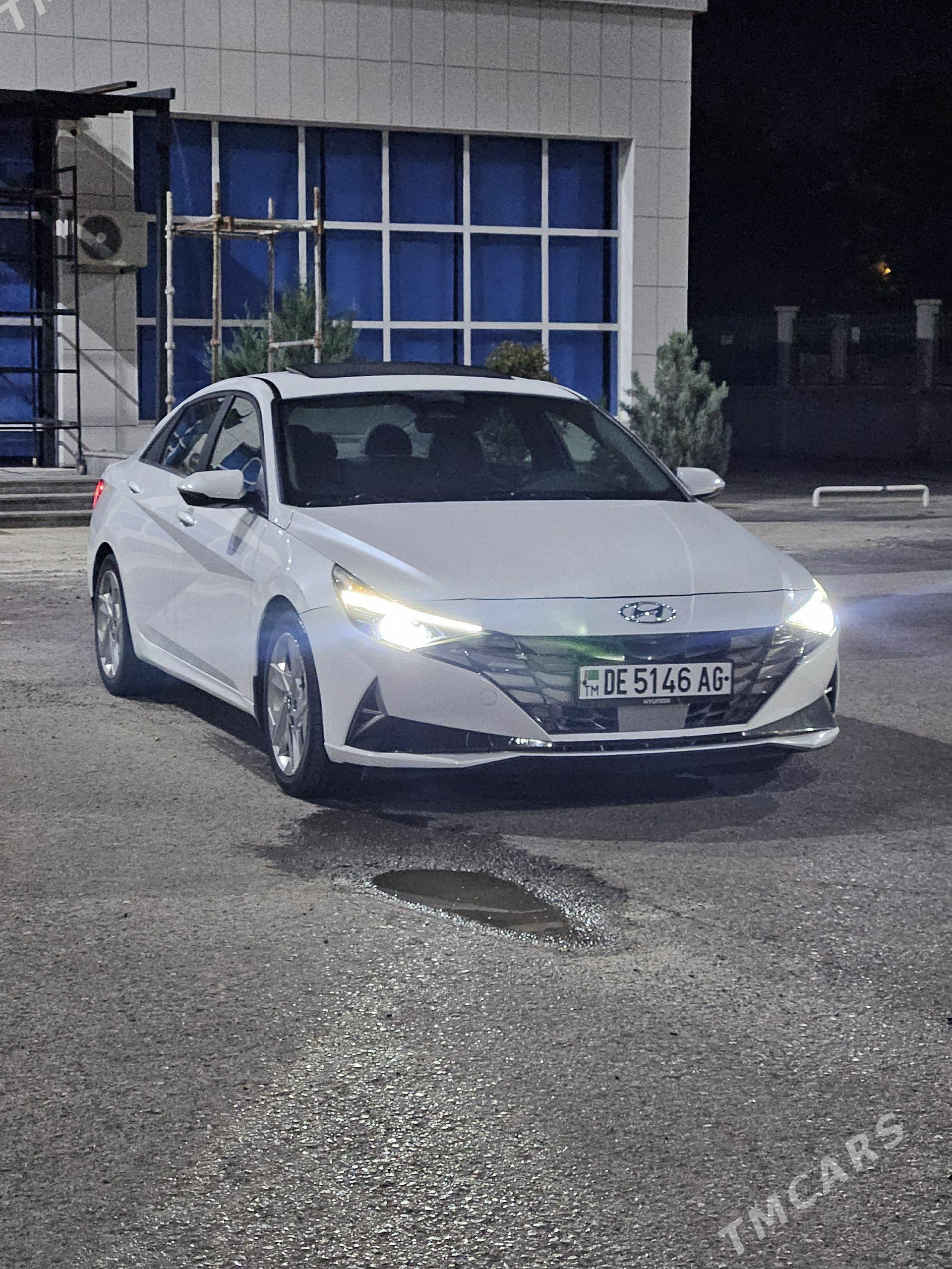 Hyundai Elantra 2022 - 230 000 TMT - 6 mkr - img 1
