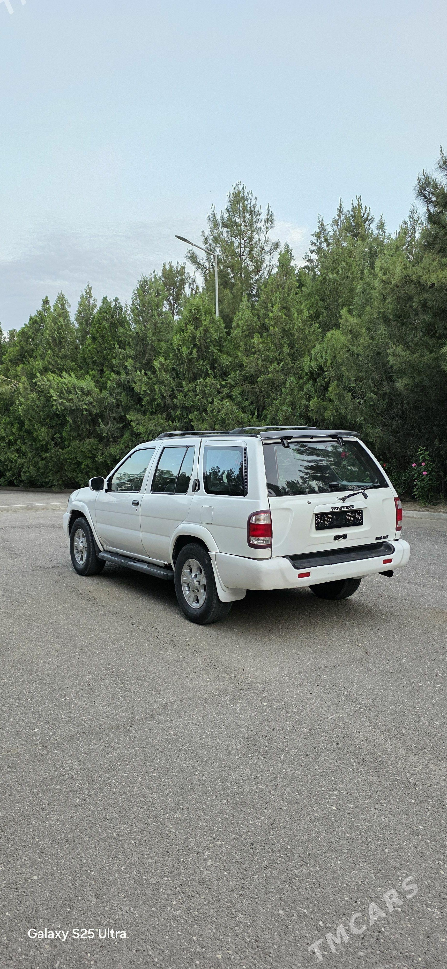 Nissan Pathfinder 2001 - 83 000 TMT - Бахарден - img 1