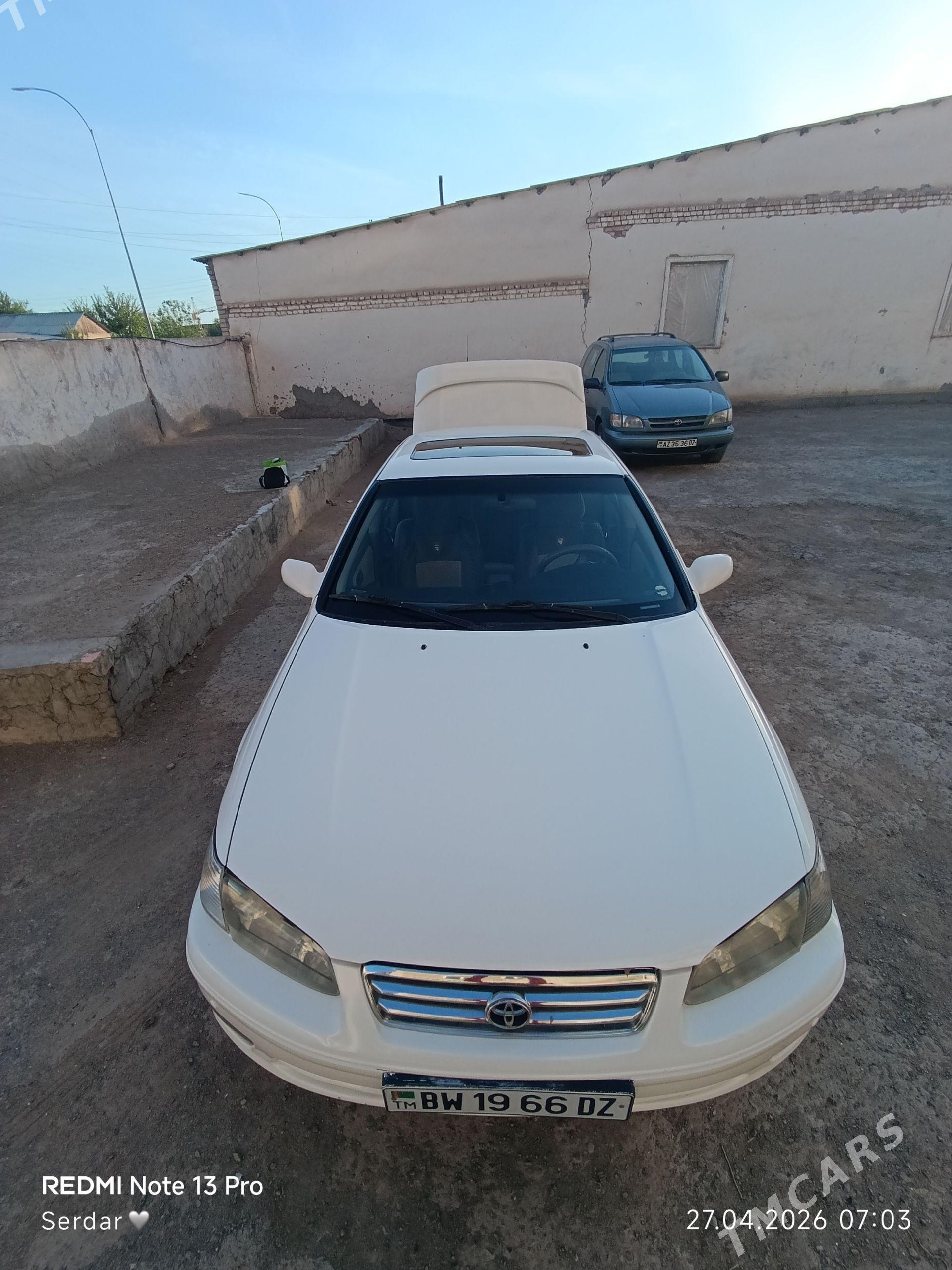 Toyota Camry 1996 - 140 000 TMT - Дашогуз - img 1