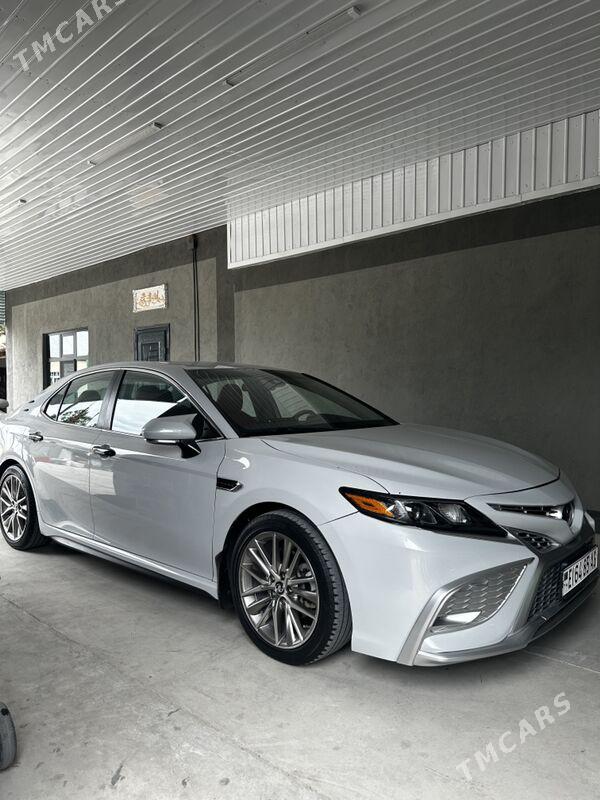 Toyota Camry 2022 - 363 000 TMT - Ашхабад - img 1