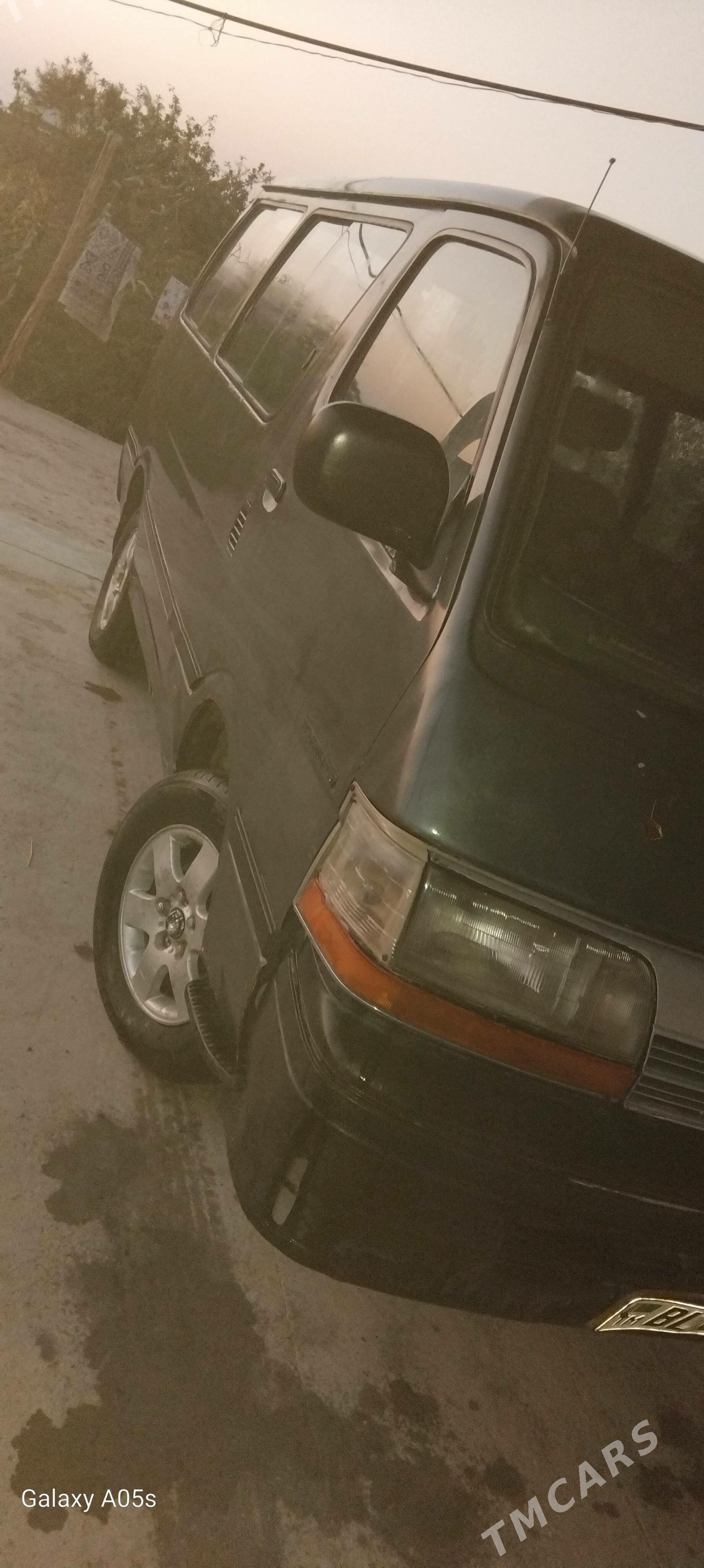 Toyota Hiace 1990 - 50 000 TMT - Sakarçäge - img 1