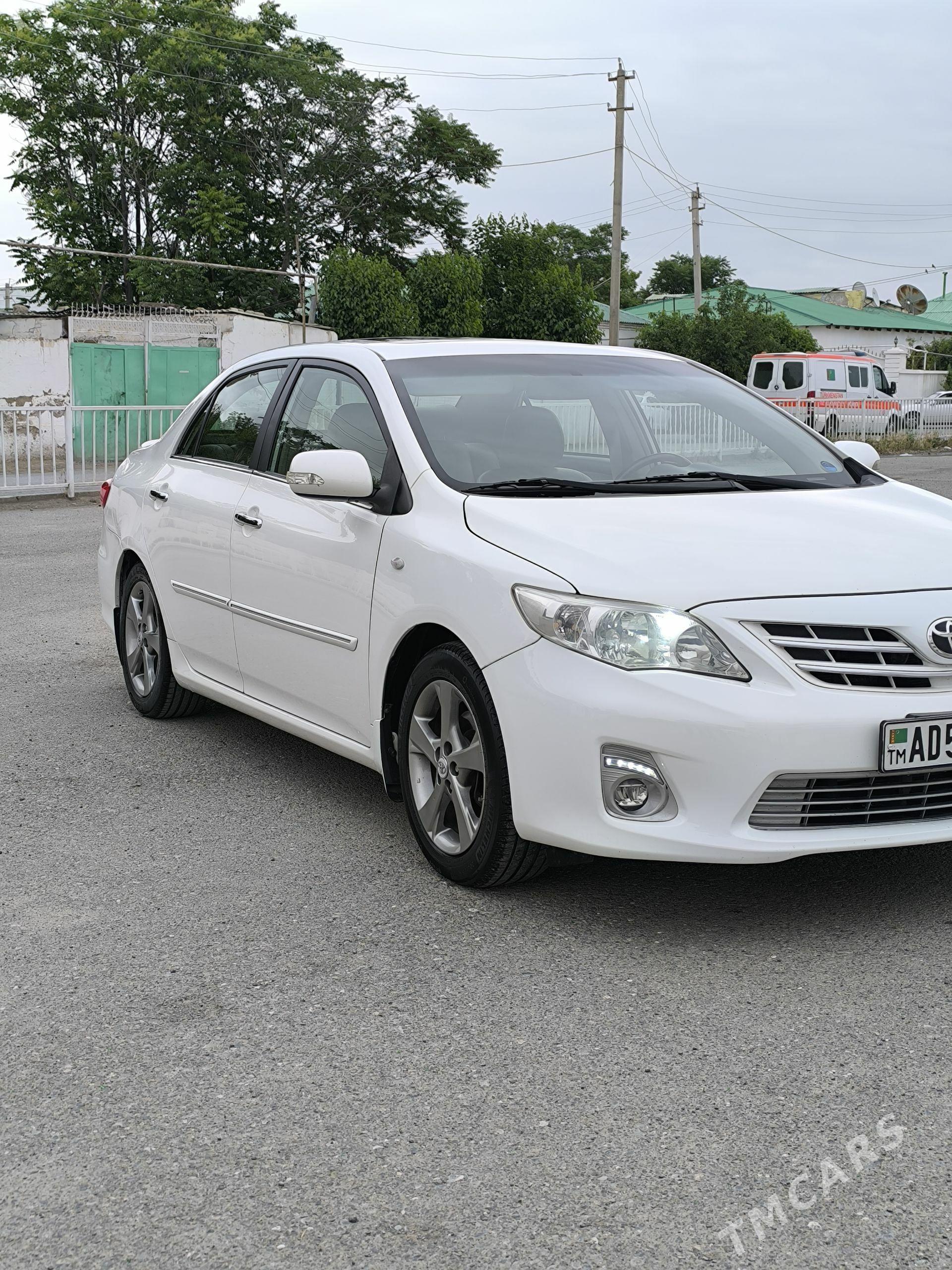 Toyota Corolla 2011 - 196 000 TMT - Ашхабад - img 1