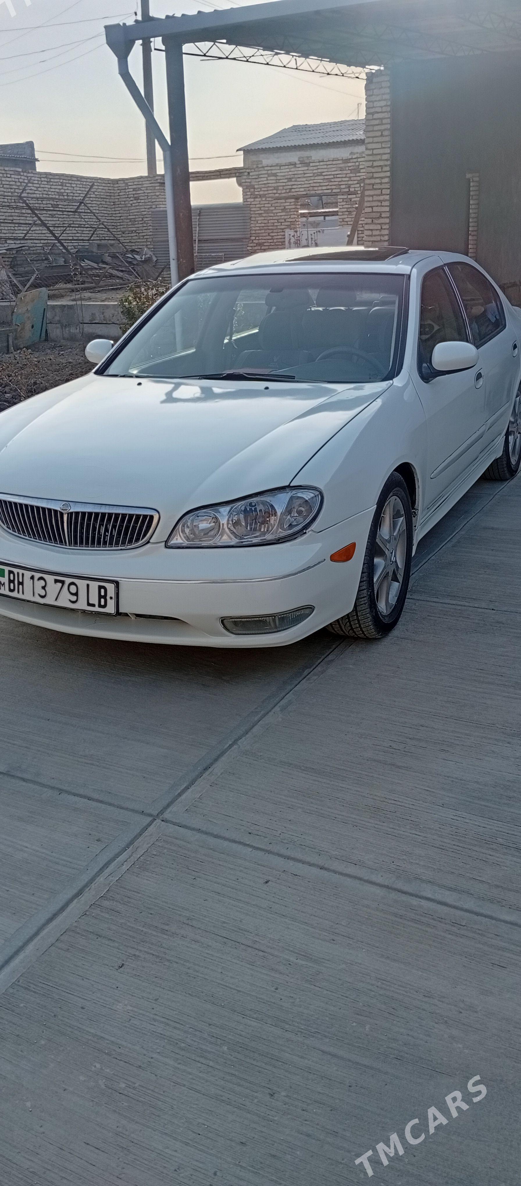 Infiniti I30 2001 - 100 000 TMT - Saýat - img 1