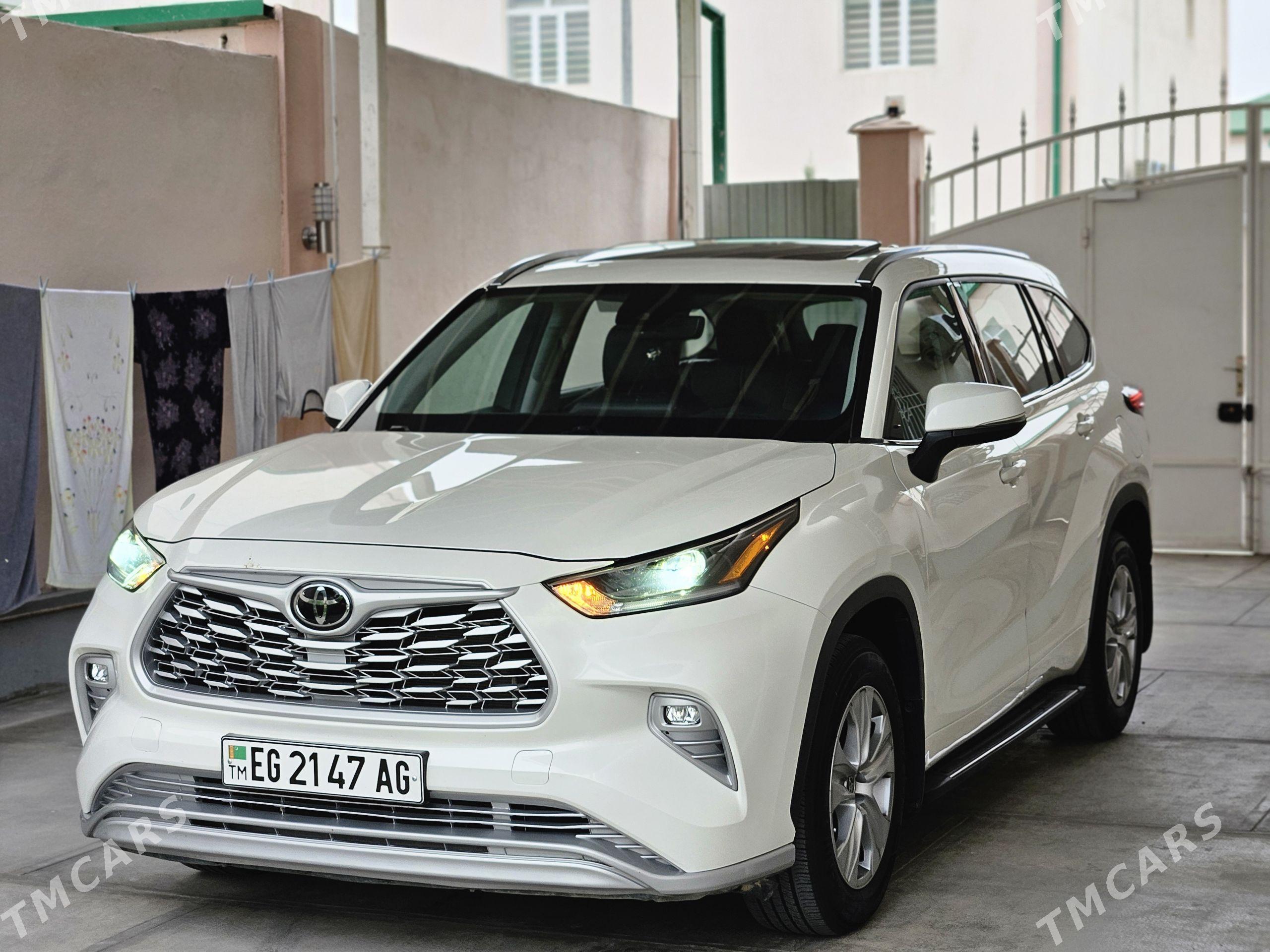 Toyota Highlander 2021 - 620 000 TMT - Aşgabat - img 1
