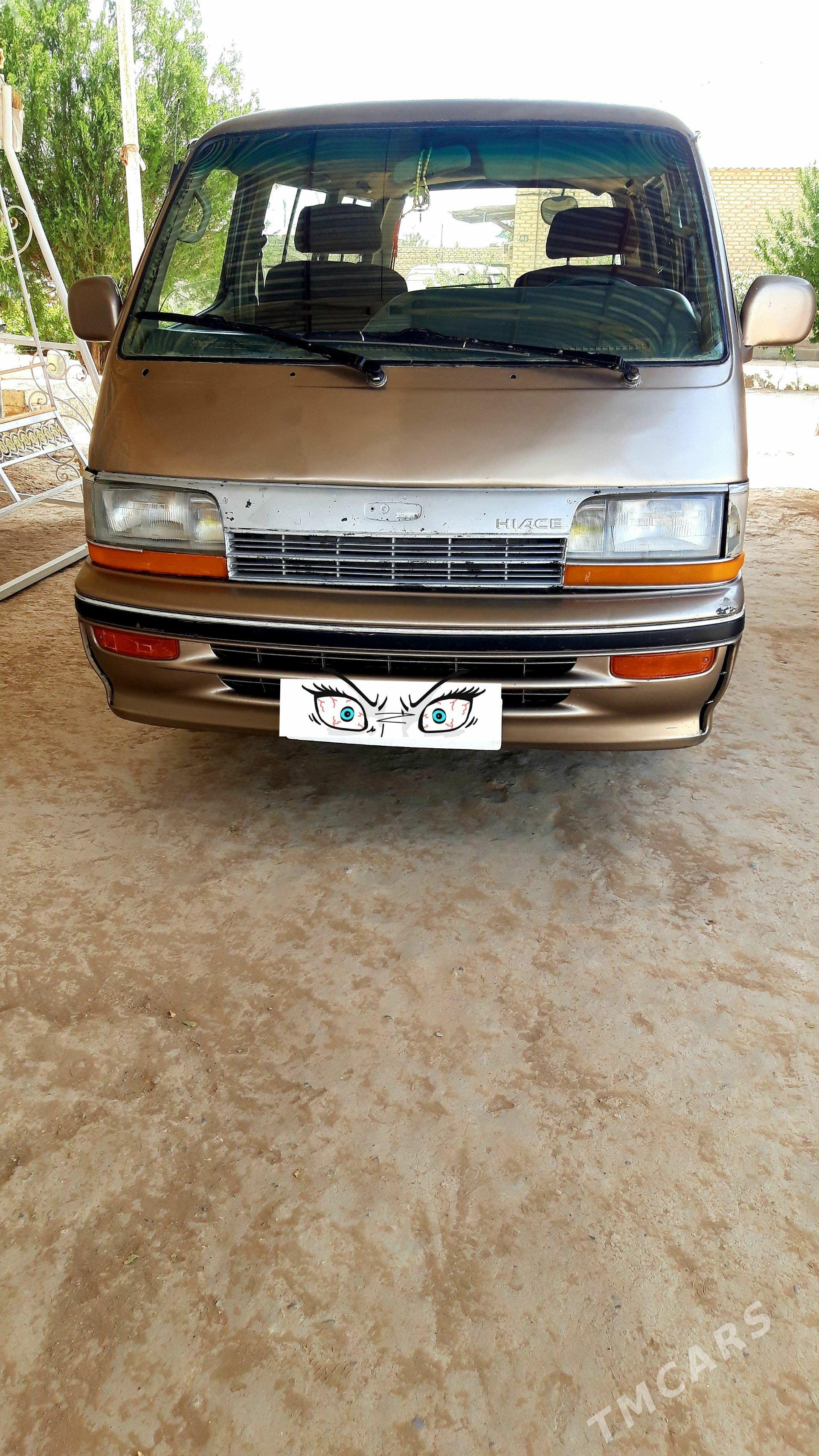 Toyota Hiace 1990 - 70 000 TMT - Mary - img 1