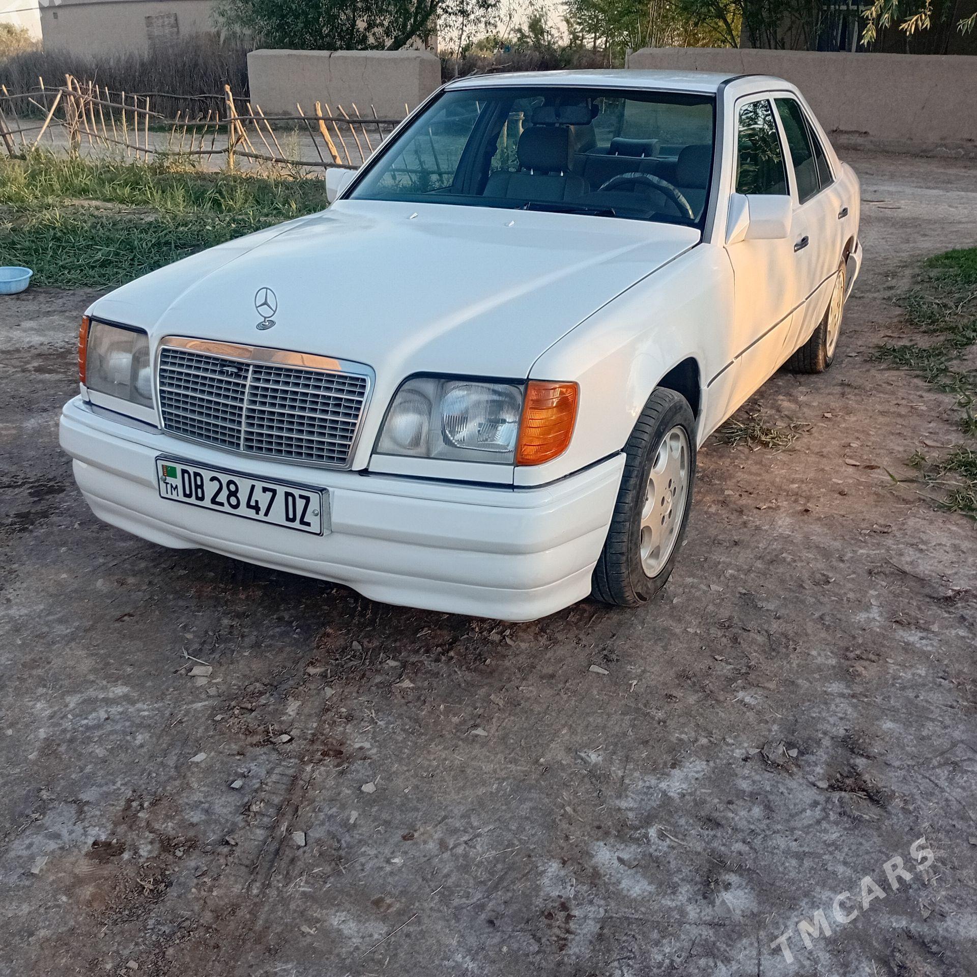Mercedes-Benz 230E 1993 - 45 000 TMT - Köneürgenç - img 1