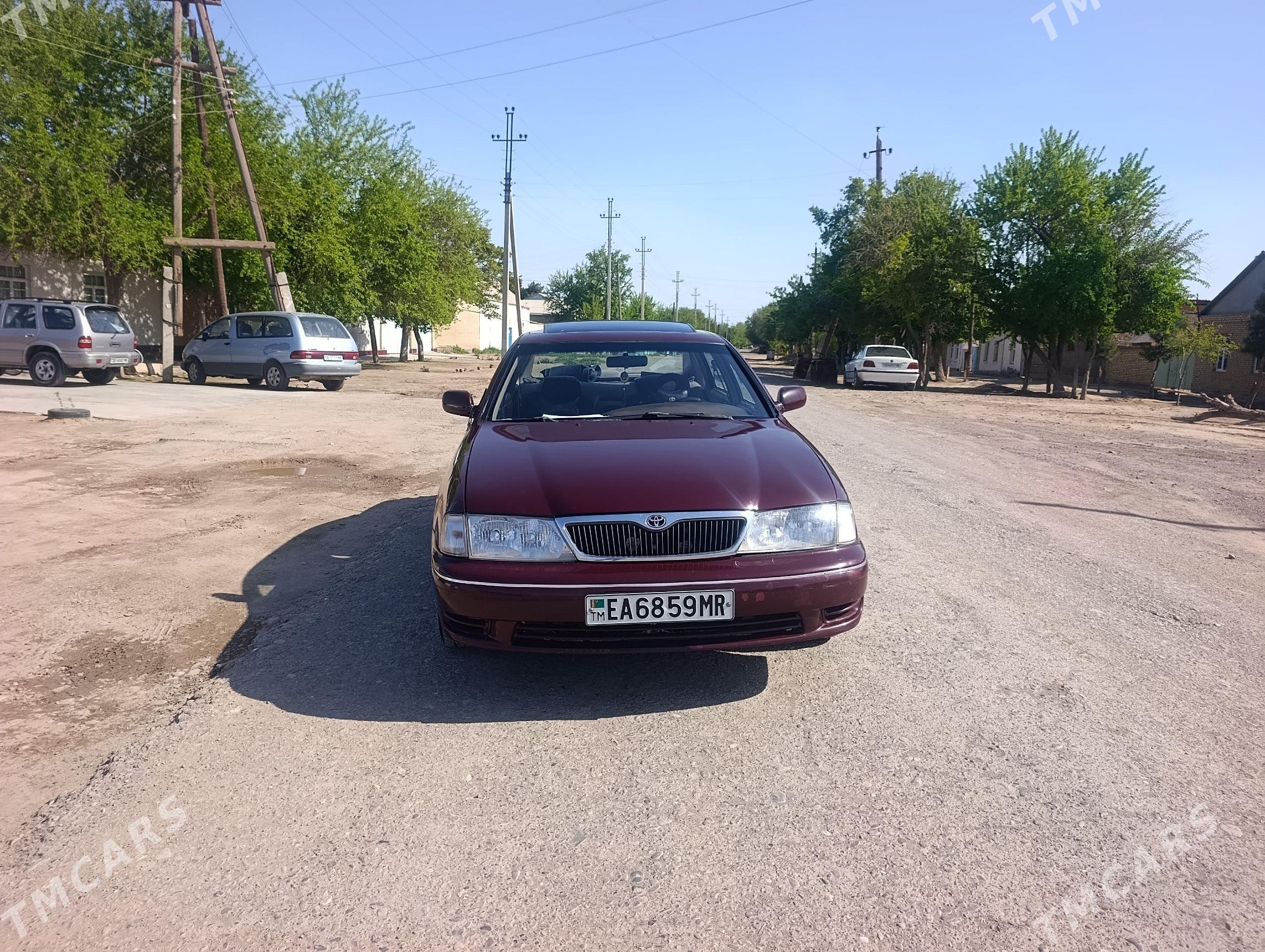 Toyota Avalon 1996 - 130 000 TMT - Ёлётен - img 1