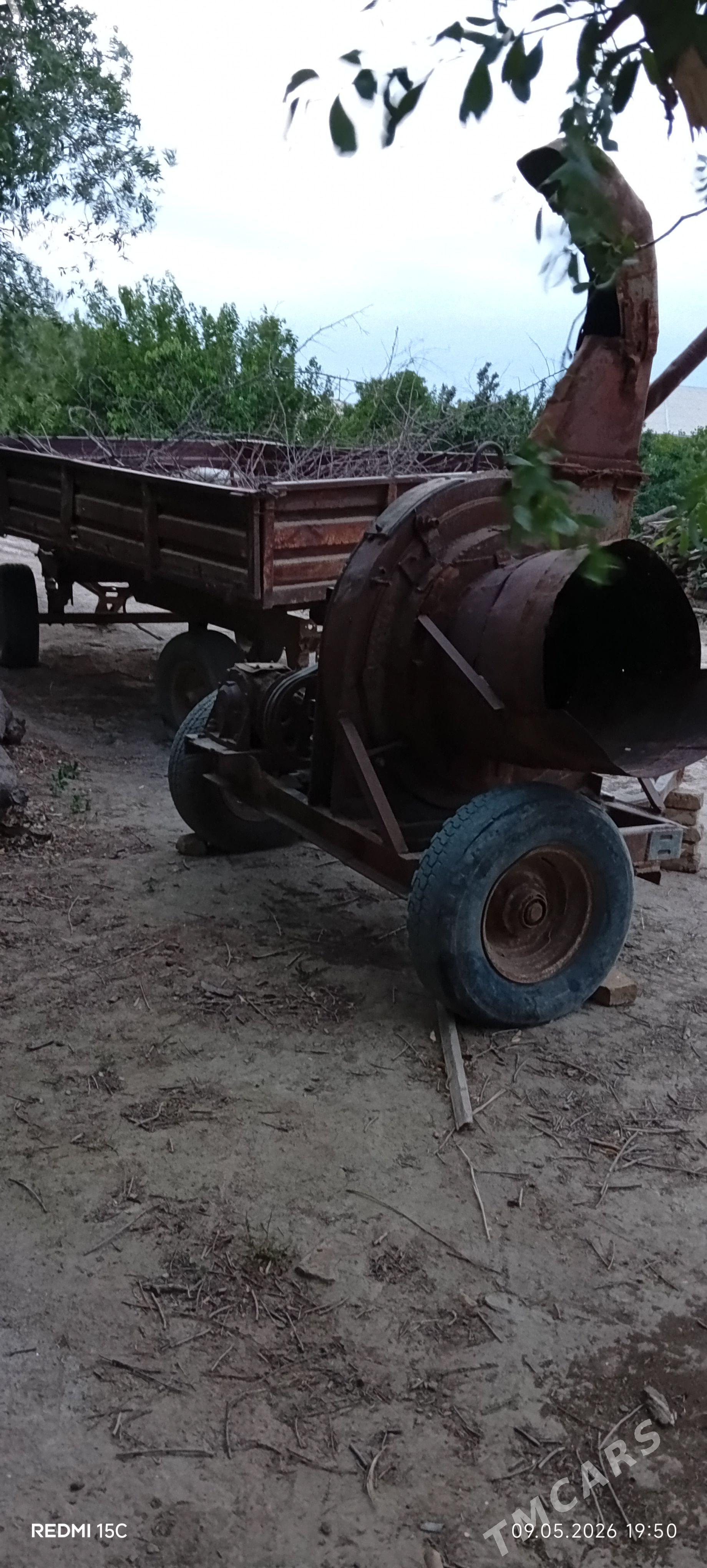 MTZ T-28 2015 - 25 000 TMT - Türkmengala - img 1