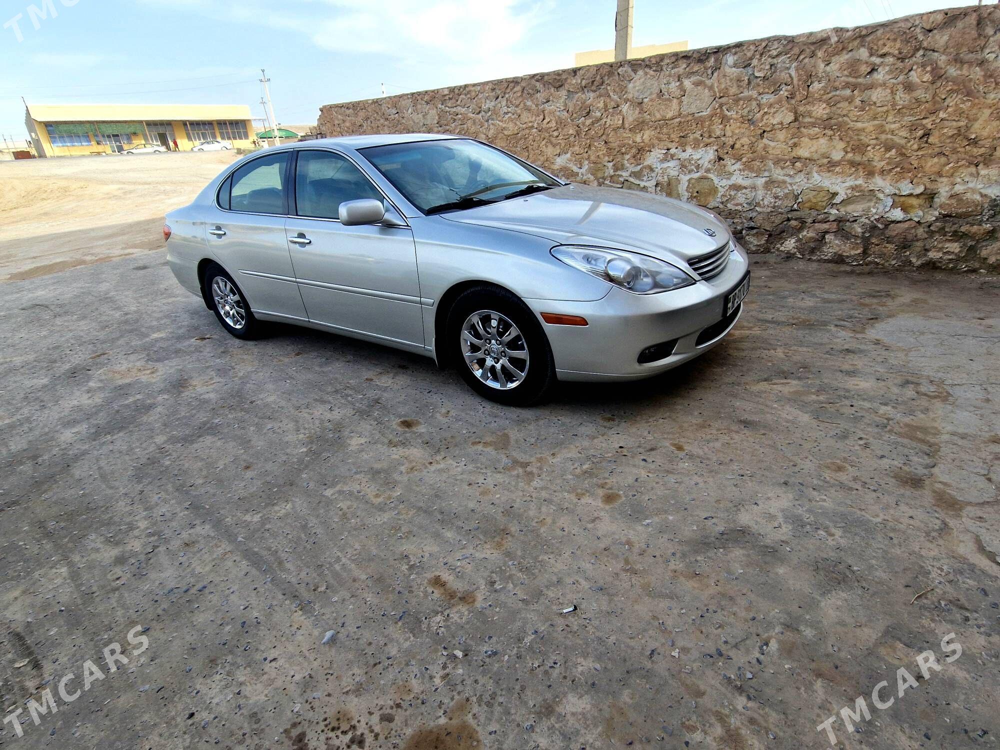 Lexus ES 300 2003 - 270 000 TMT - Kerki - img 1