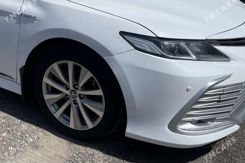 Toyota Camry Hybrid 2021 - 260 000 TMT - Мары - img 1
