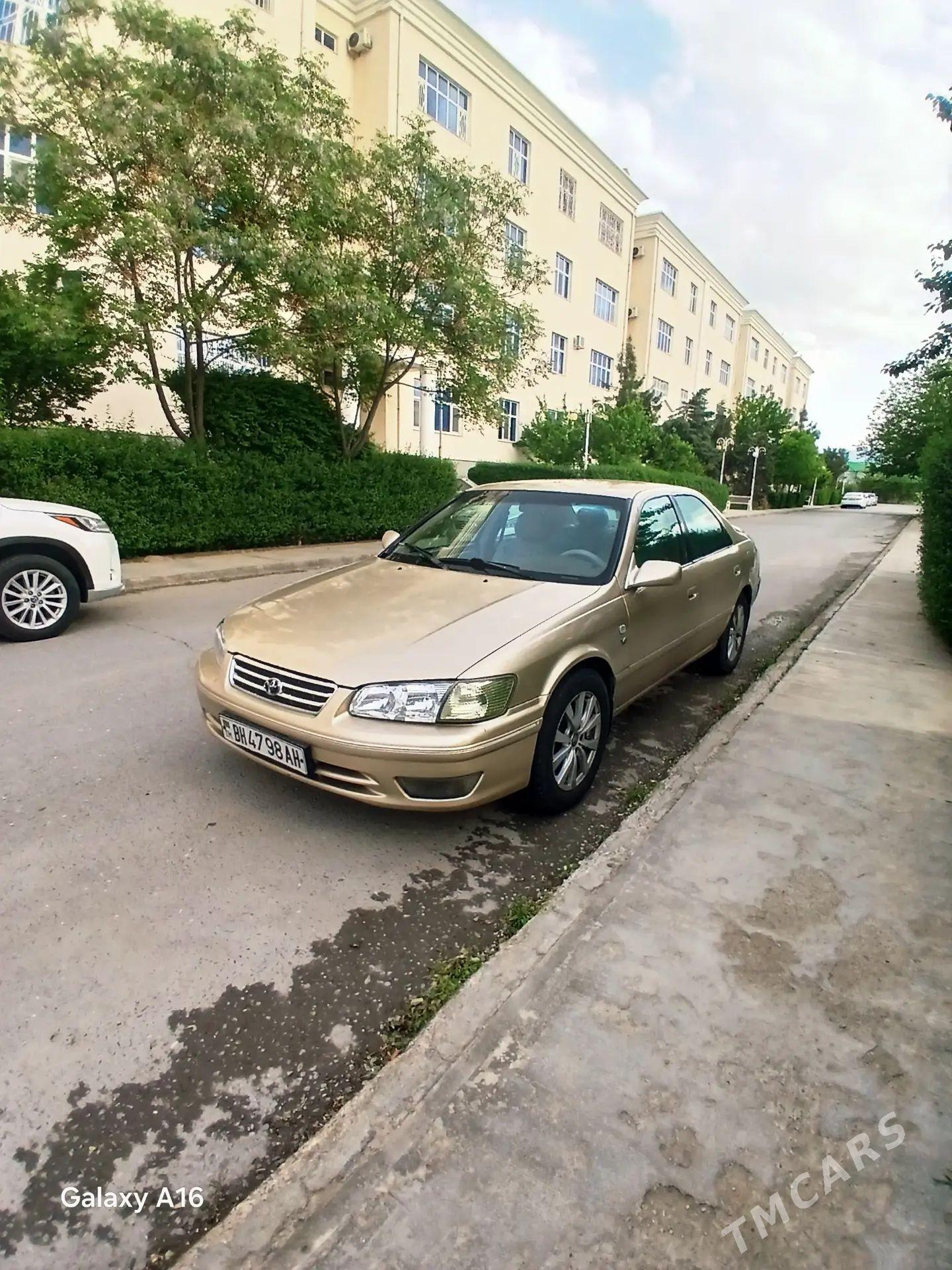 Toyota Camry 1999 - 150 000 TMT - Теджен - img 1