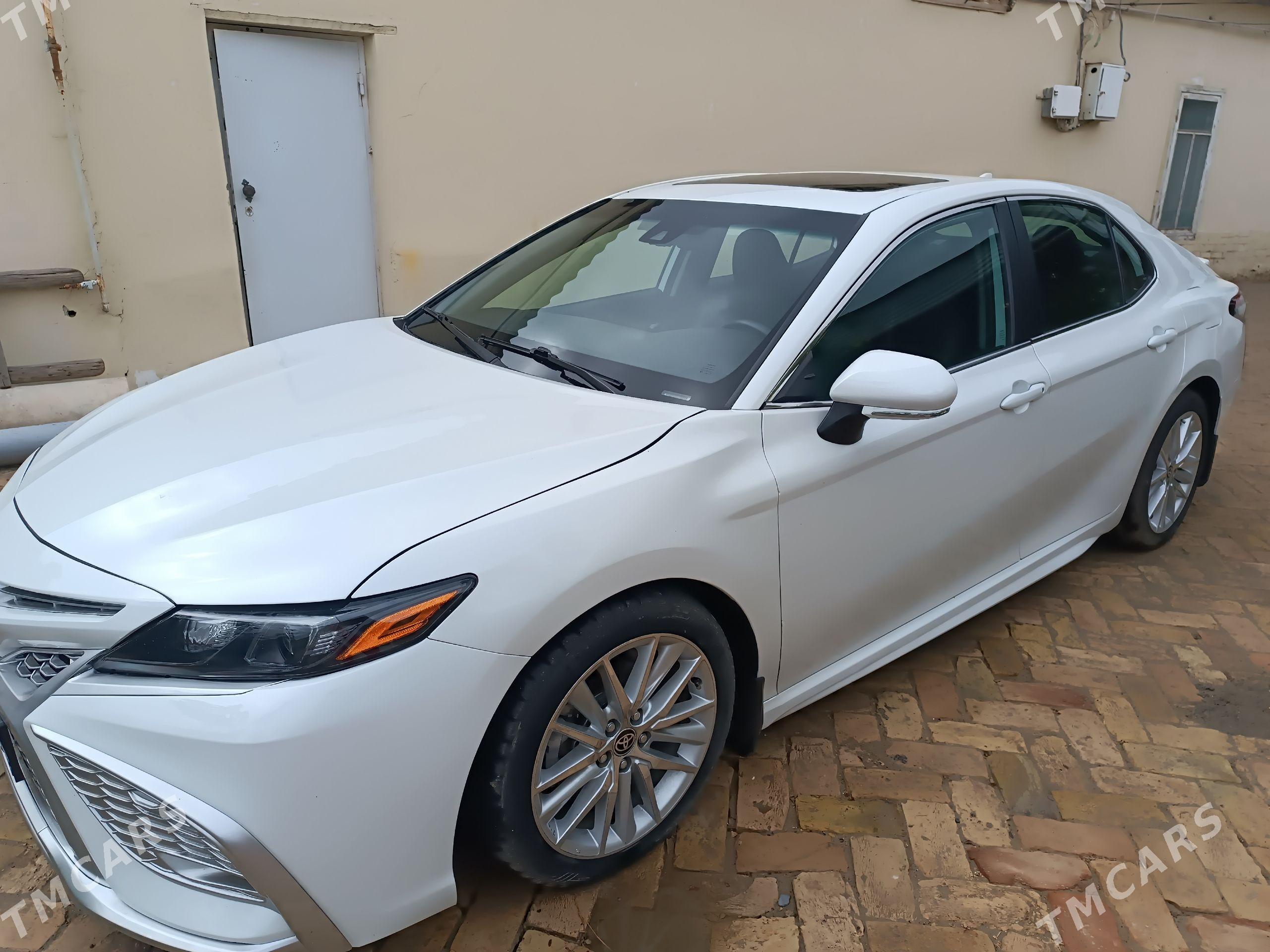 Toyota Camry 2021 - 360 000 TMT - Байрамали - img 1