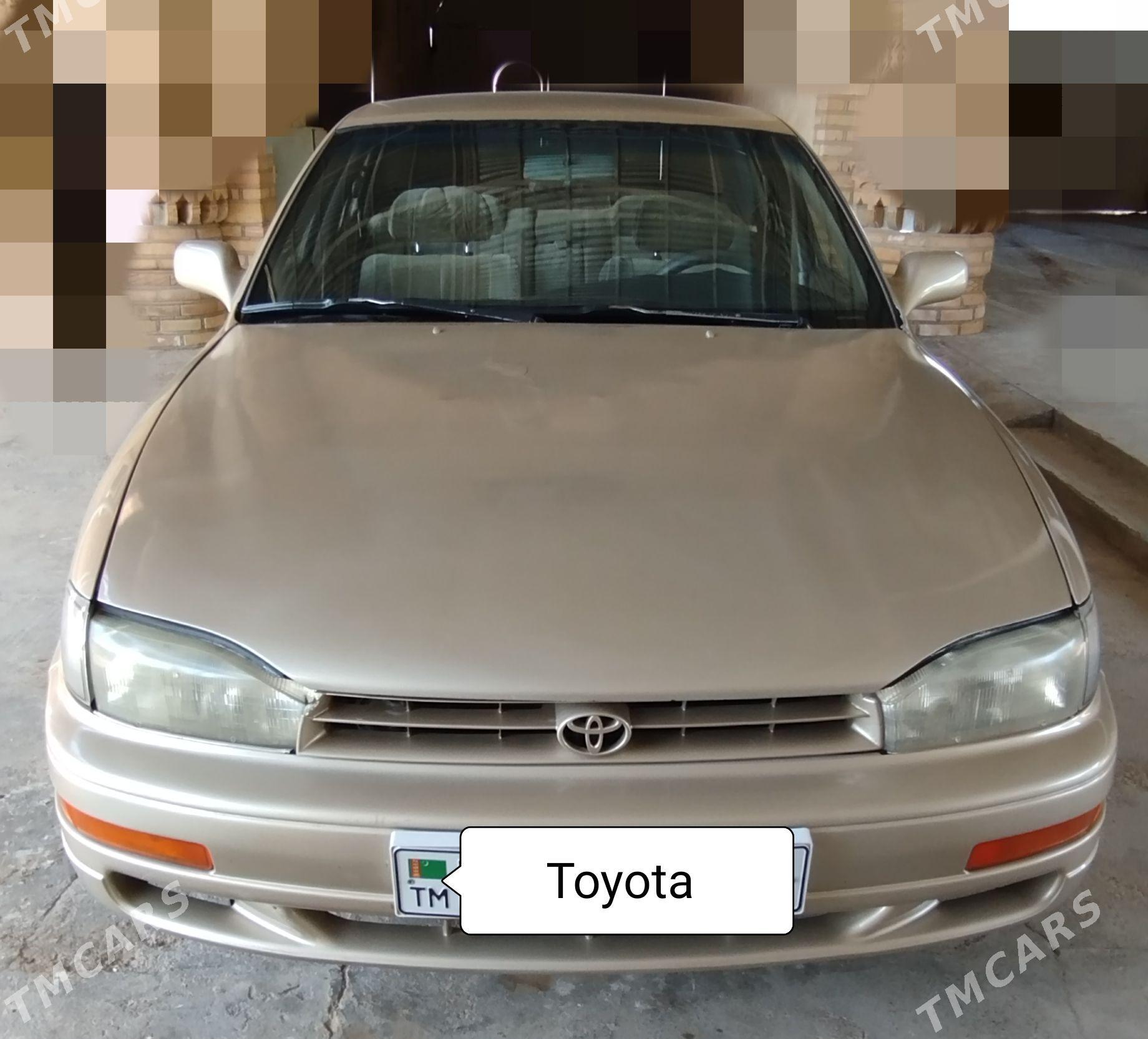 Toyota Camry 1992 - 105 000 TMT - Мары - img 1