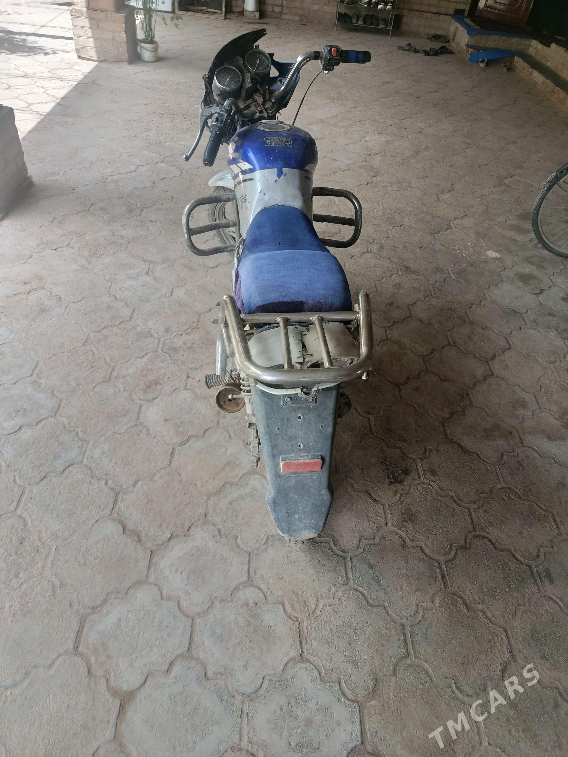 Fekon FK200-14G 2010 - 9 000 TMT - Халач - img 1
