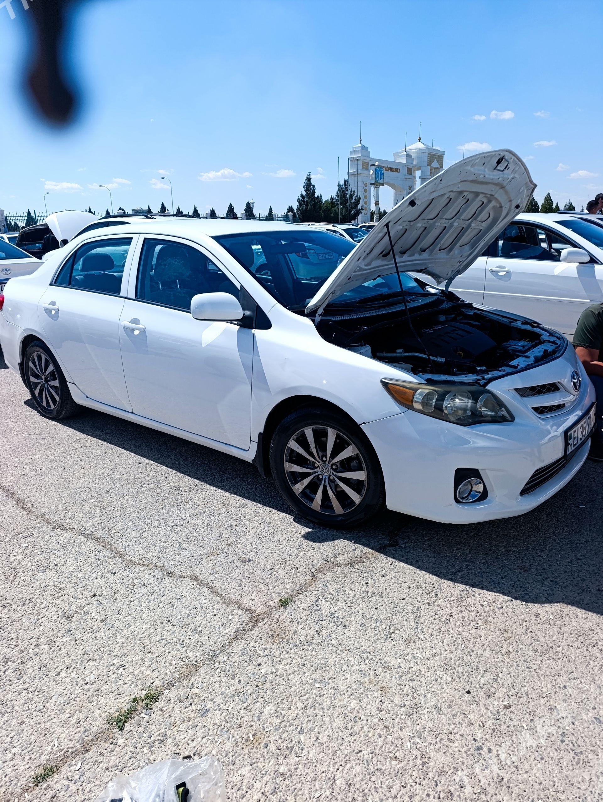 Toyota Corolla 2012 - 164 000 TMT - Векильбазар - img 1
