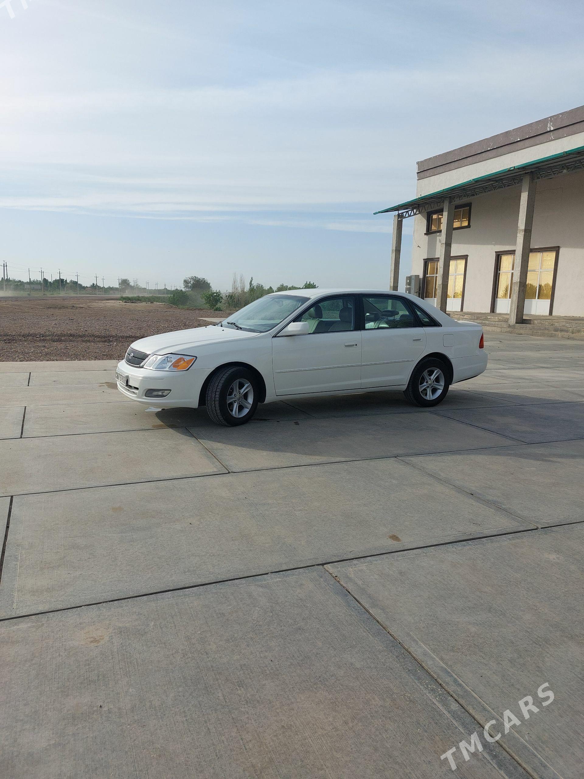 Toyota Avalon 2000 - 230 000 TMT - Губадаг - img 1
