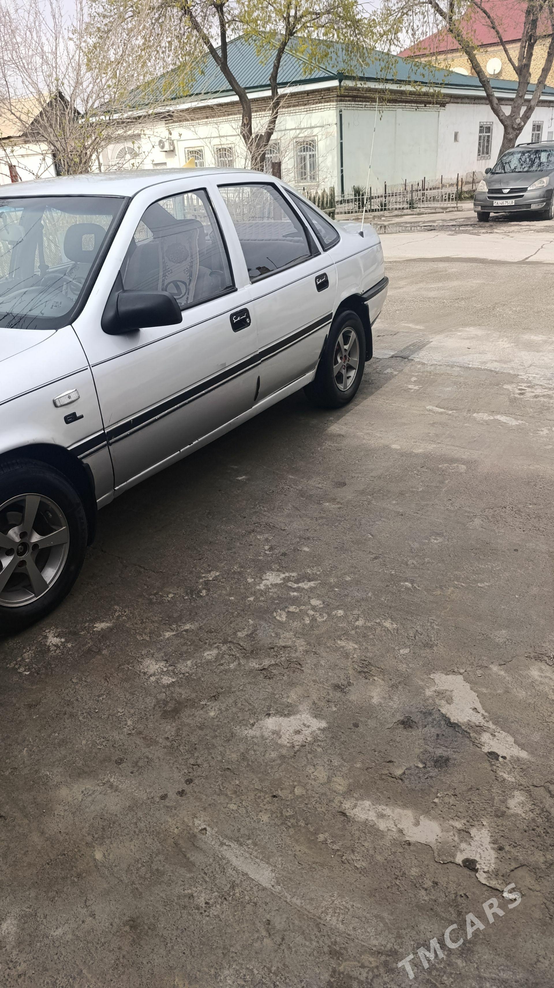 Opel Vectra 1990 - 35 000 TMT - Türkmenabat - img 1