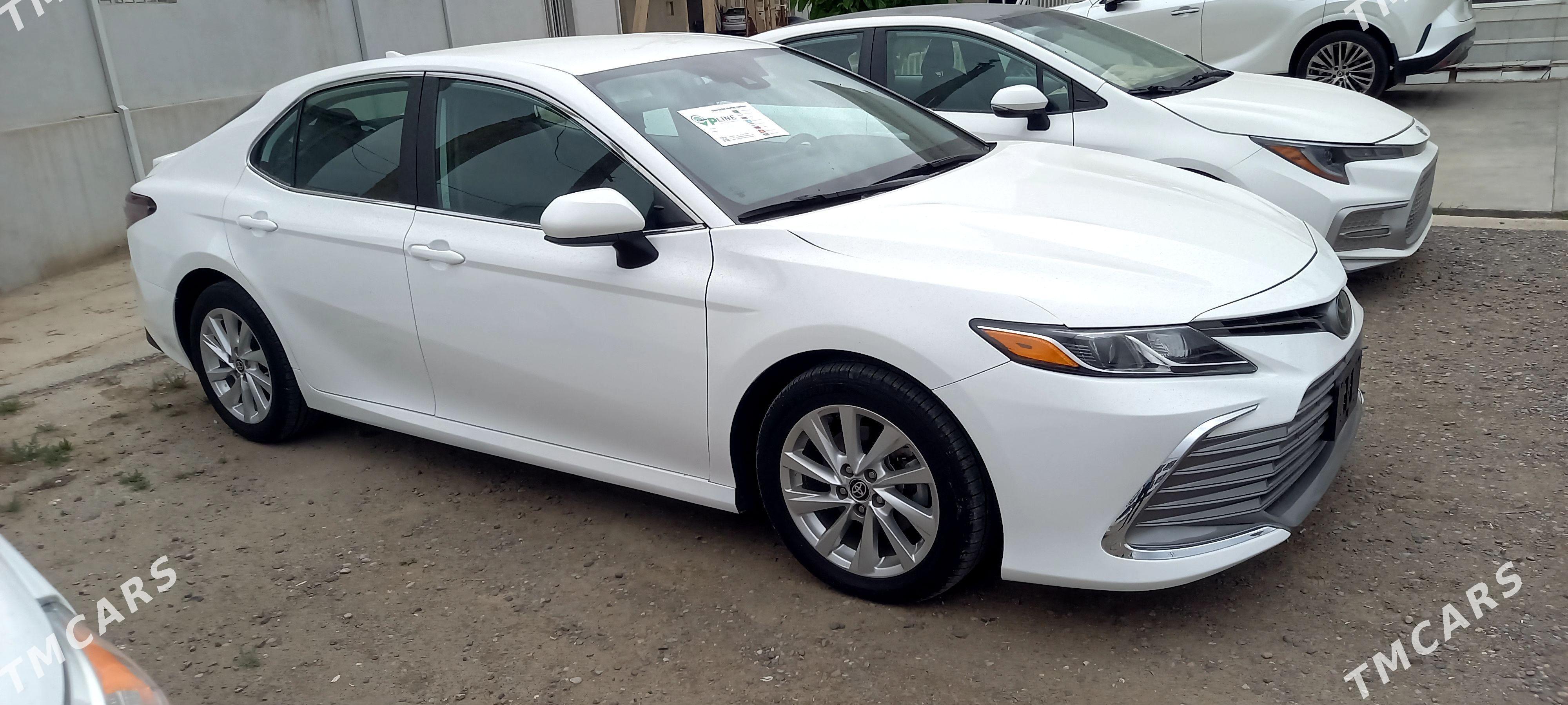 Toyota Camry 2023 - 345 000 TMT - Мары - img 1