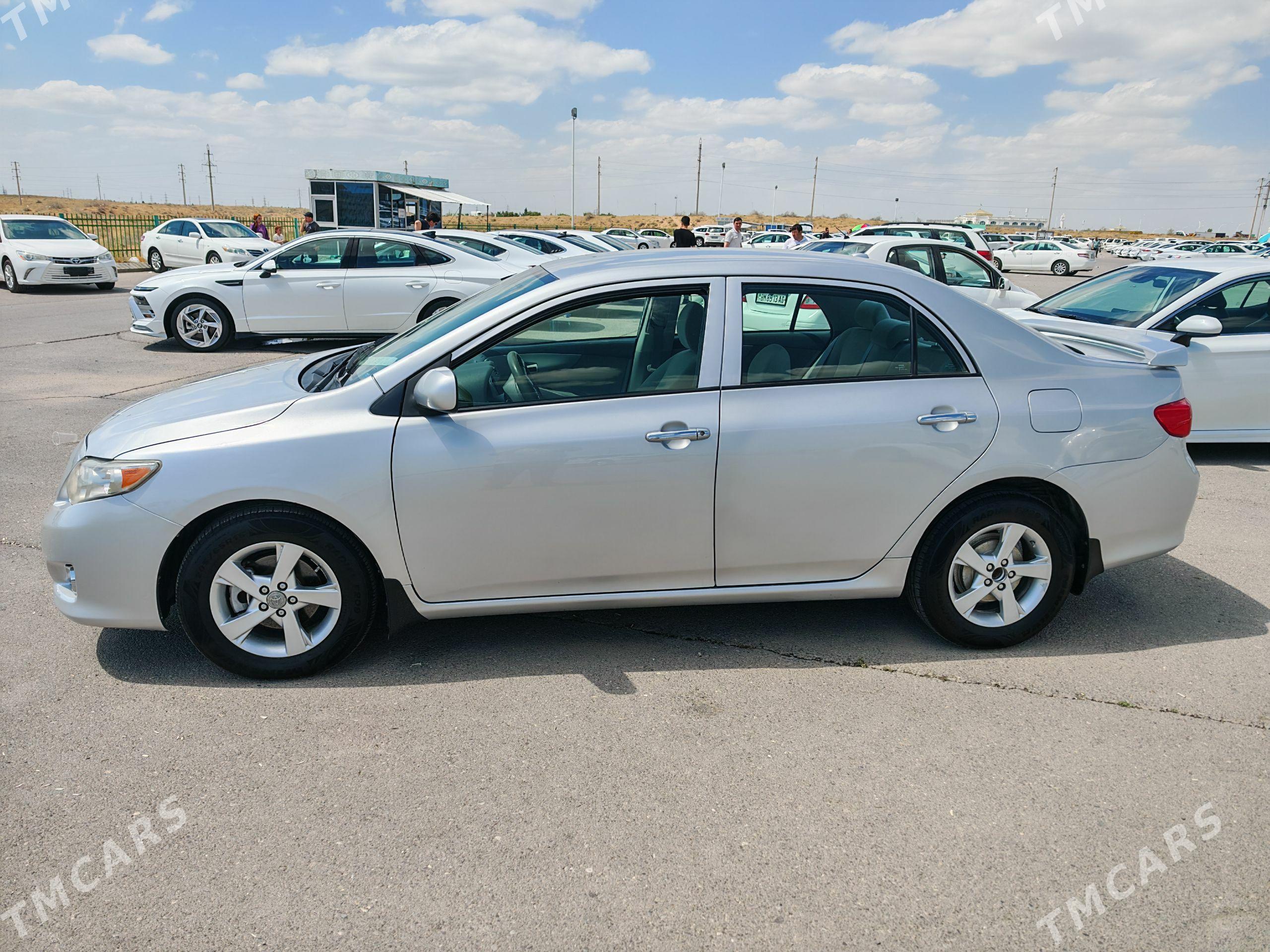 Toyota Corolla 2010 - 178 000 TMT - Ашхабад - img 1