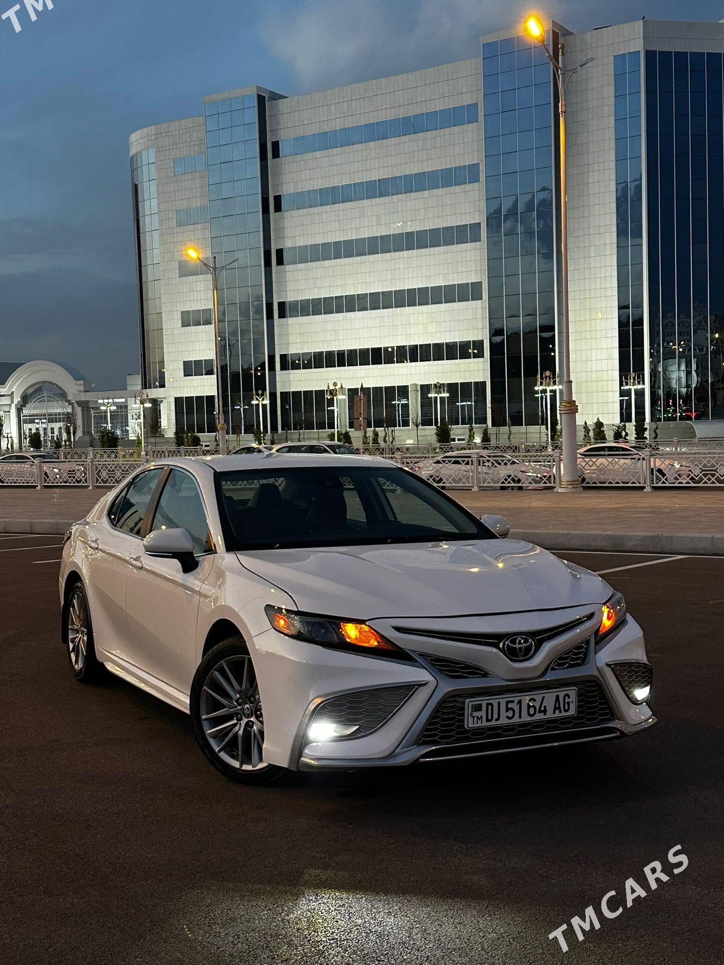 Toyota Camry 2023 - 350 000 TMT - Ашхабад - img 1