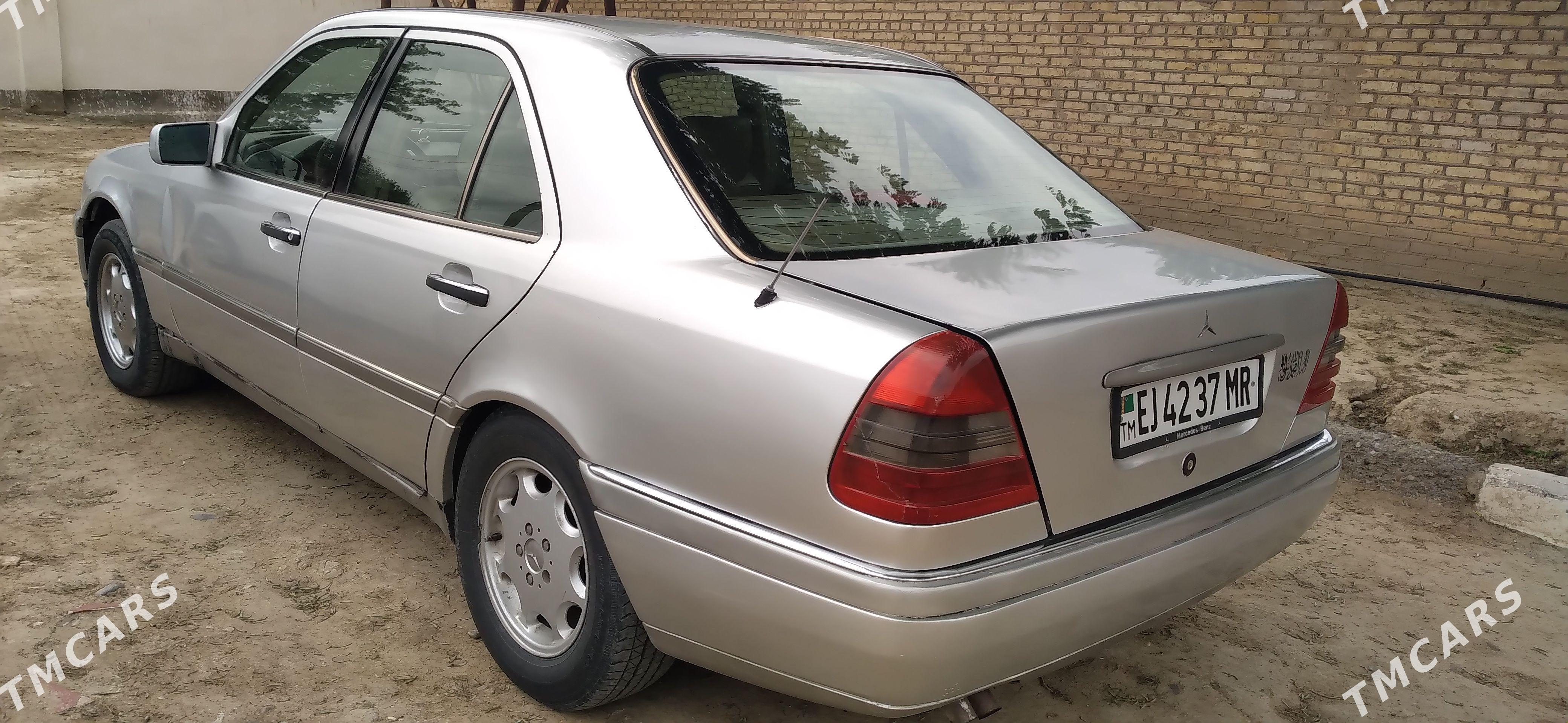 Mercedes-Benz C-Class 1996 - 60 000 TMT - Ýolöten - img 1