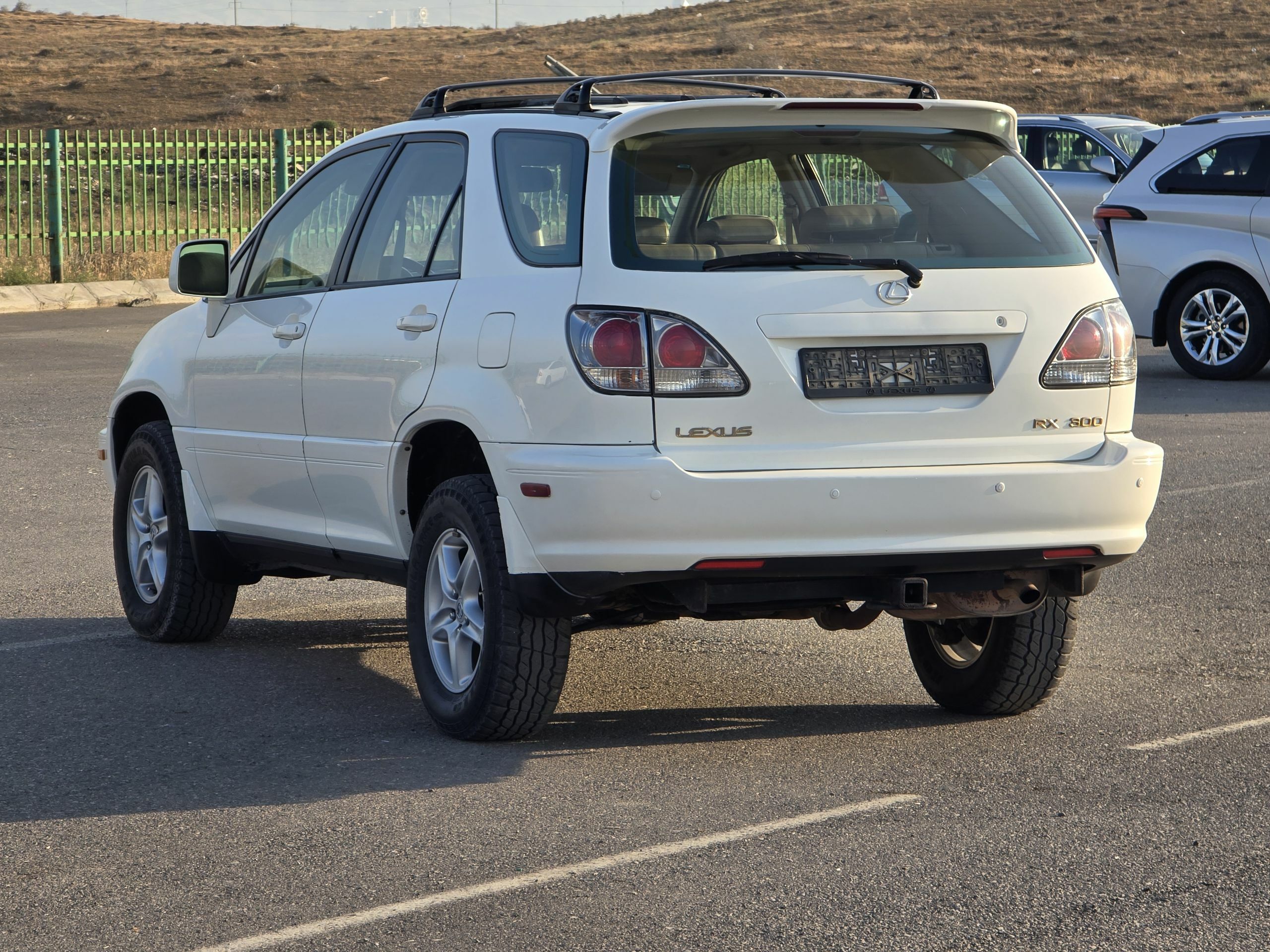 Lexus RX 300 1999 - 185 000 TMT - "Алтын Асыр" Гундогар базары ( Толкучка) - img 1