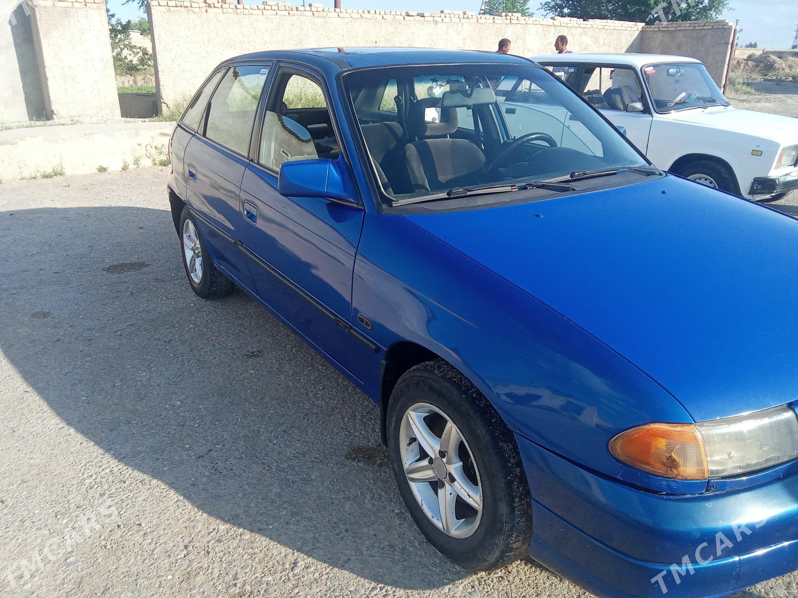 Opel Astra 1992 - 40 000 TMT - Ýolöten - img 1