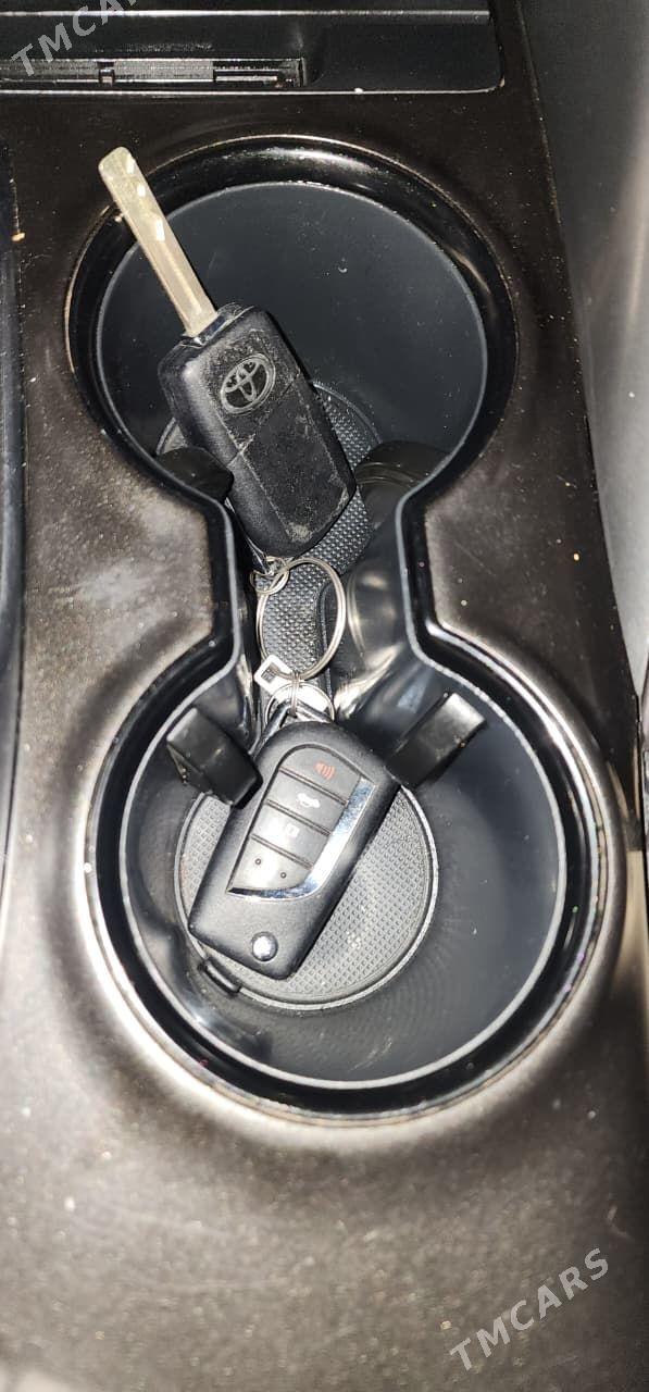 Toyota Camry 2021 - 280 000 TMT - Ходжамбаз - img 1