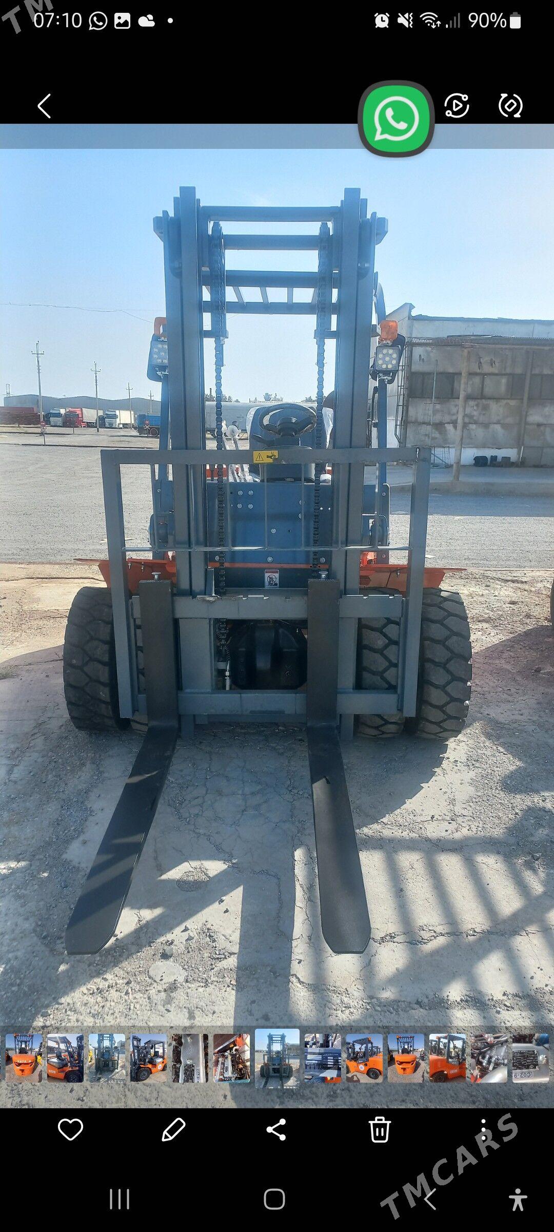 Kara Forklift 2026 - 235 000 TMT - Туркменабат - img 1